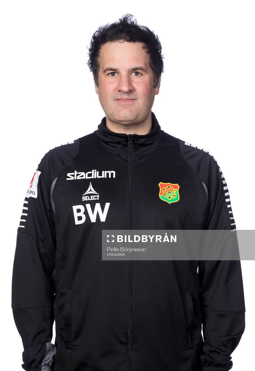 Gais tränare Benjamin Westman poserar för ett porträtt den 16 februari 2017 i Göteborg.
