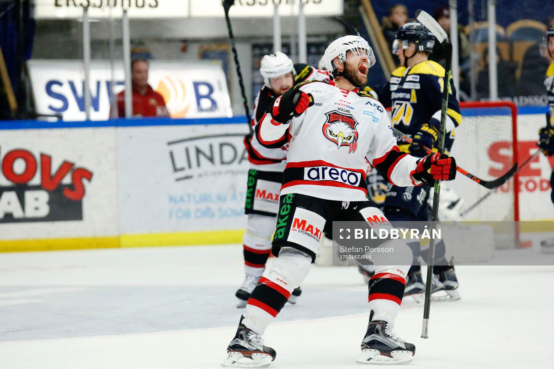 Malmö Redhawks Noah Welch jublar