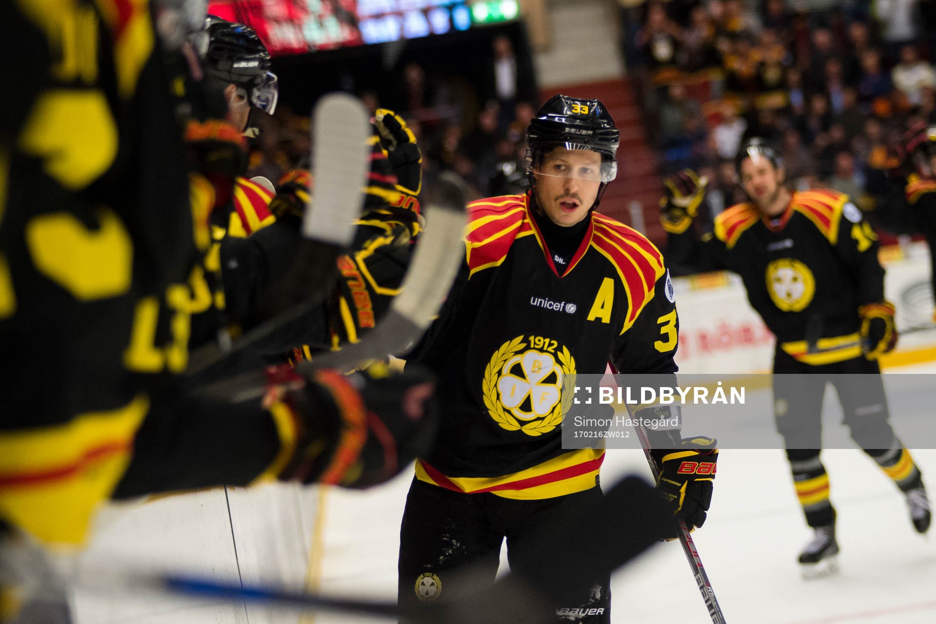Brynäs Elias Fälth  jublar
