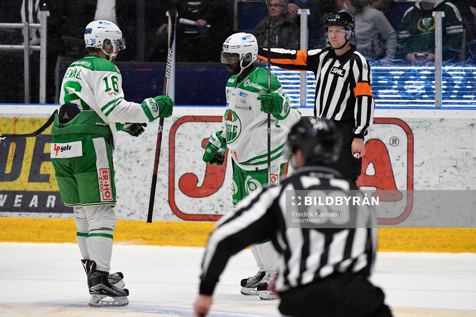 Rögles Edwin Hedberg gör 2-1 och jublar