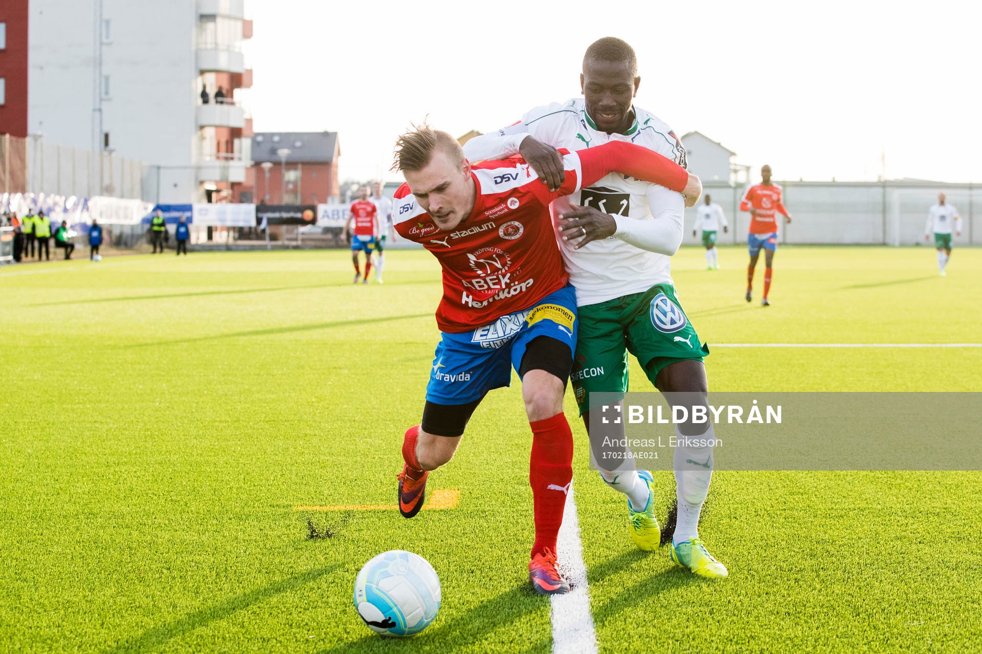 Nyköpings Pontus Nordenberg i kamp om bollen med Hammarbys Pa Amat Dibba under fotbollsmatchen i Svenska Cupen mellan Nyköping och Hammarby den 18 februari 2017 i Nyköping.