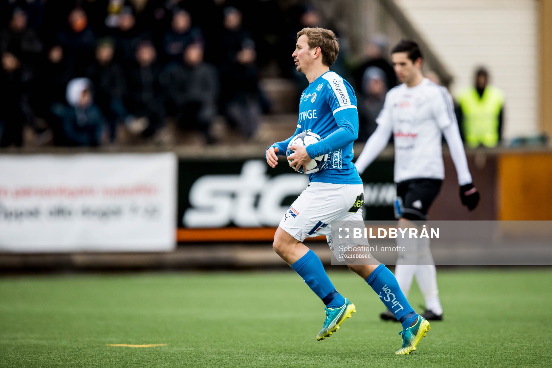 Halmstads Fredrik Olsson jublar