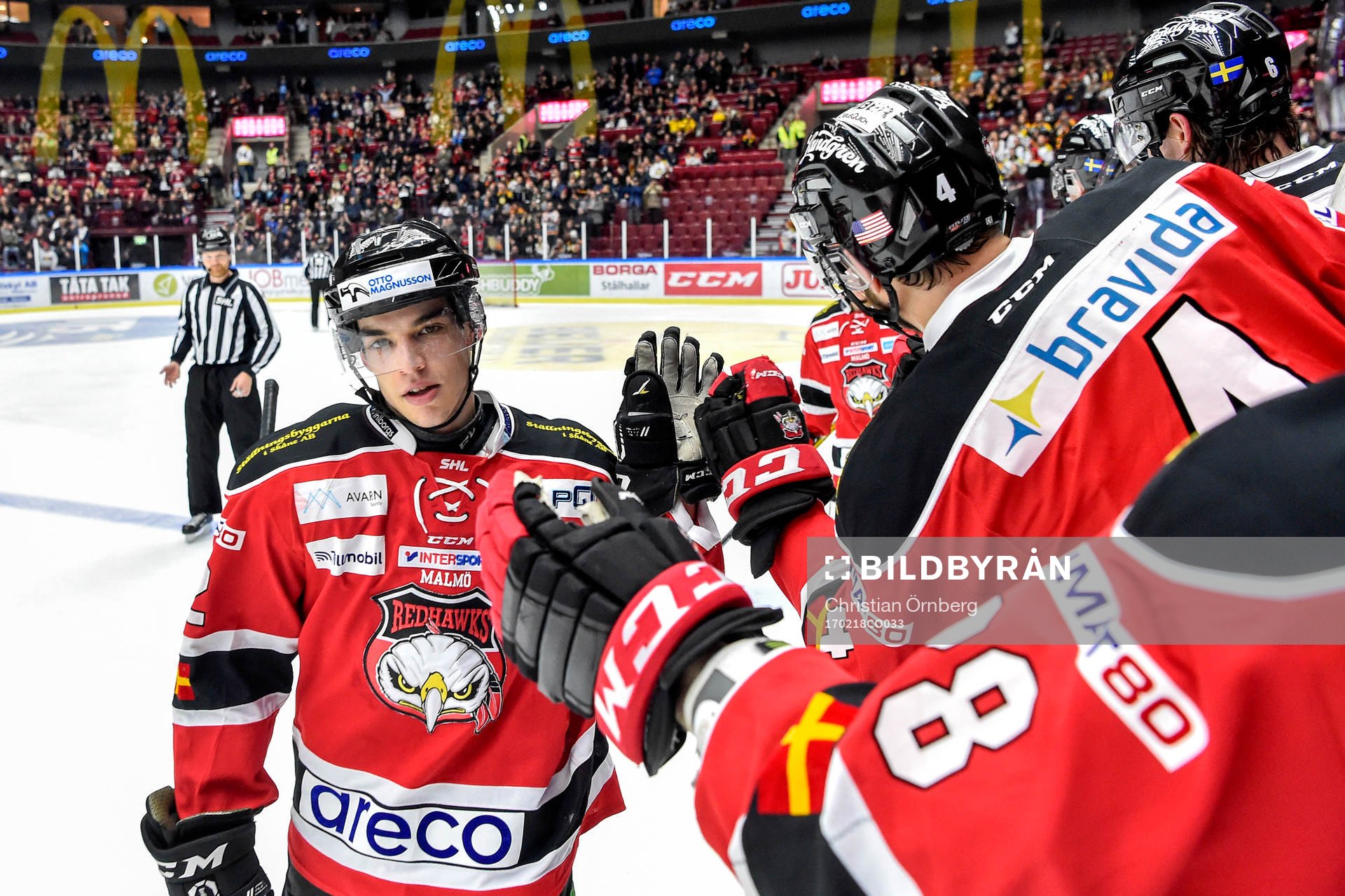 Malmö Redhawks Lukas Haudum  jublar