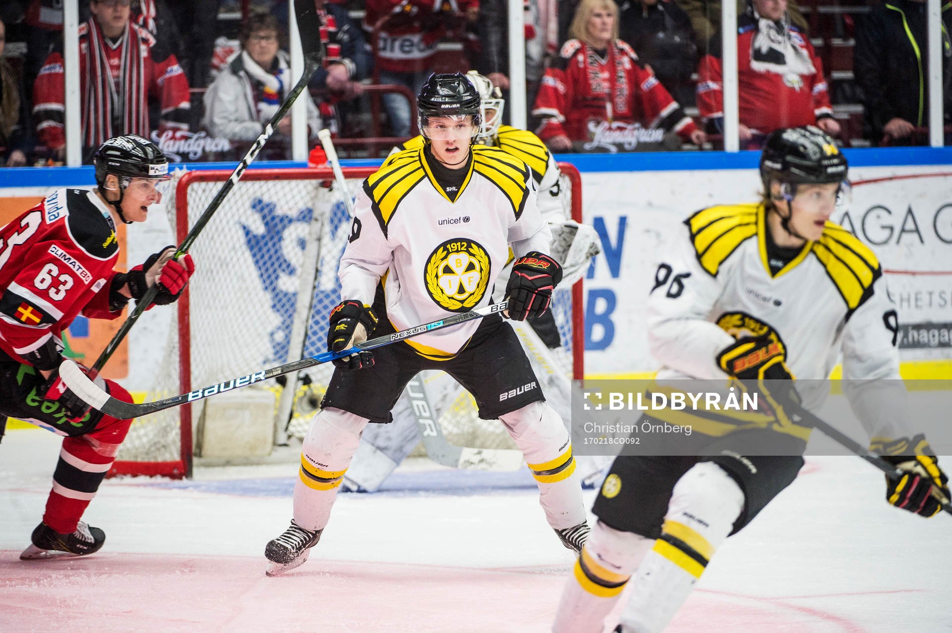 Brynäs Johannes Kinnvall i mitten