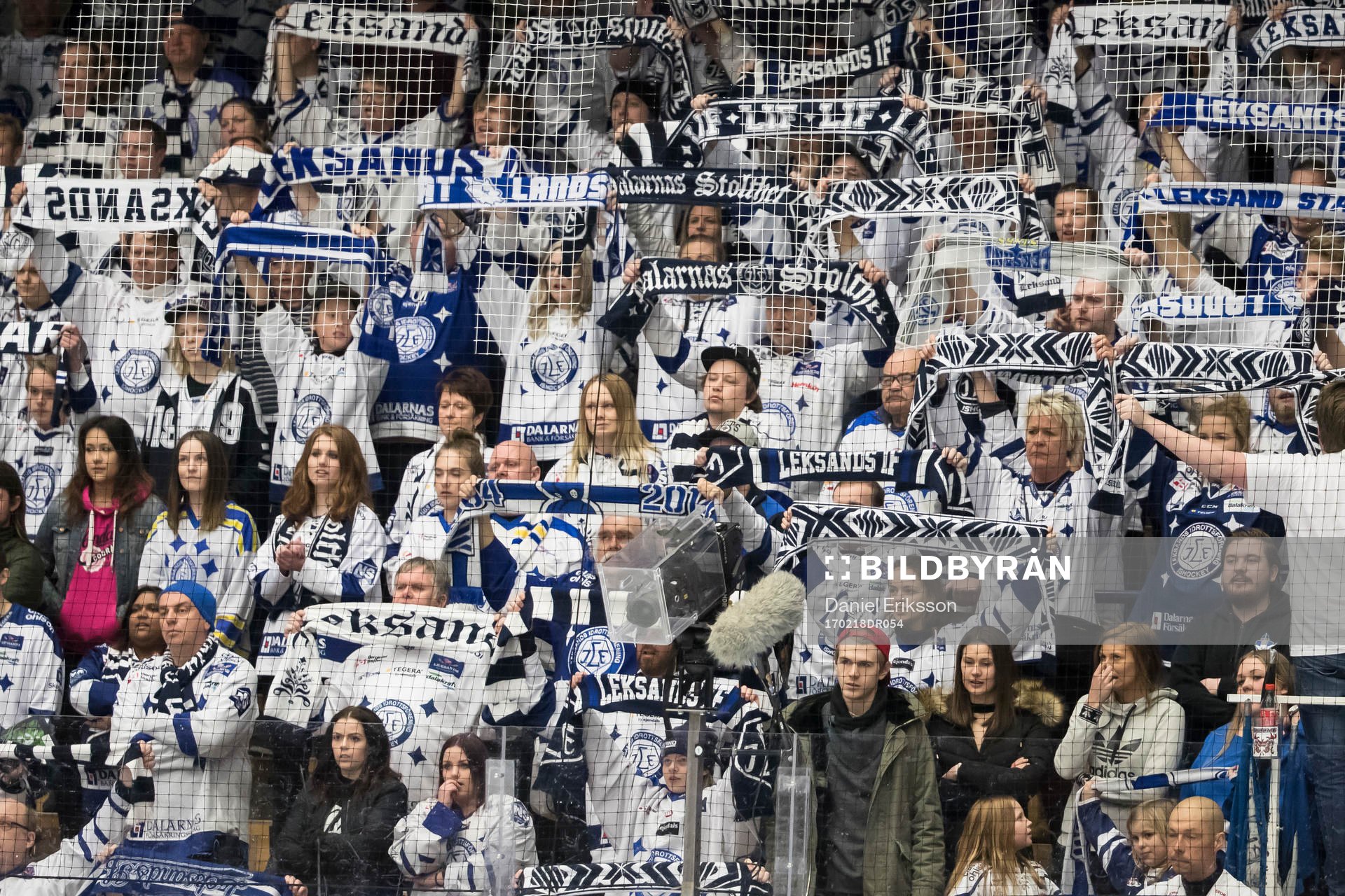 Leksands fansen supporters i ishockeymatchen i SHL mellan