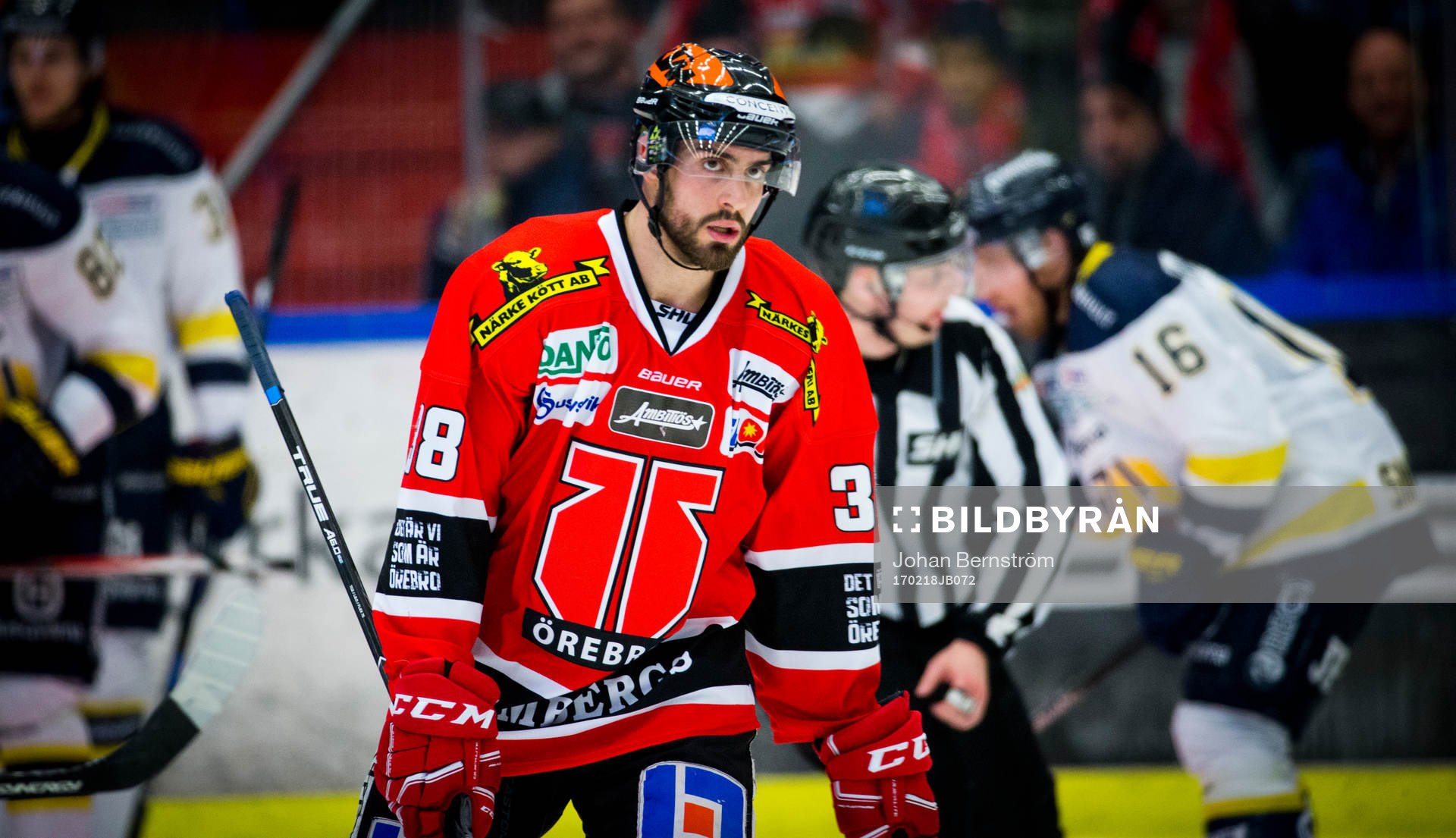 Örebros Lucas Lessio deppar