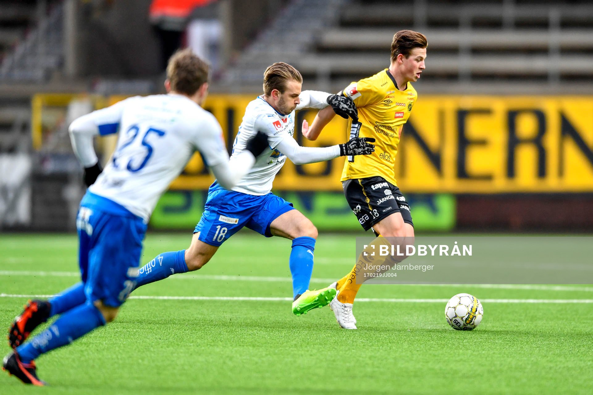 Elfsborgs Simon Olsson och Värnamos Simon Nilsson
