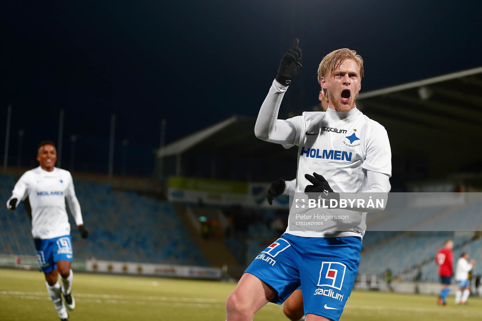 Norrköpings Kalle Holmberg jublar