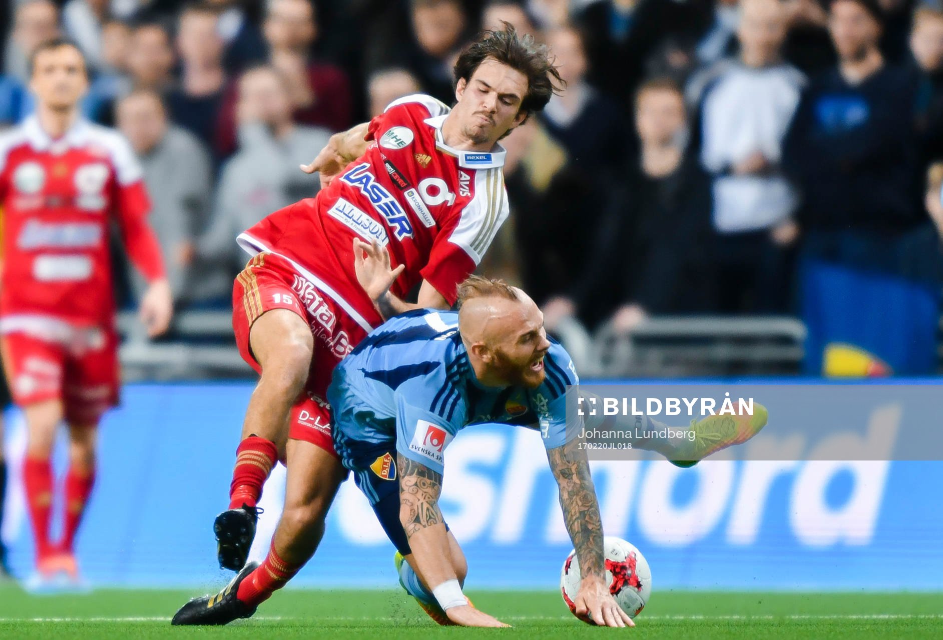 Djurgårdens Magnus Eriksson och Degerfors Sebastian Ohlsson
