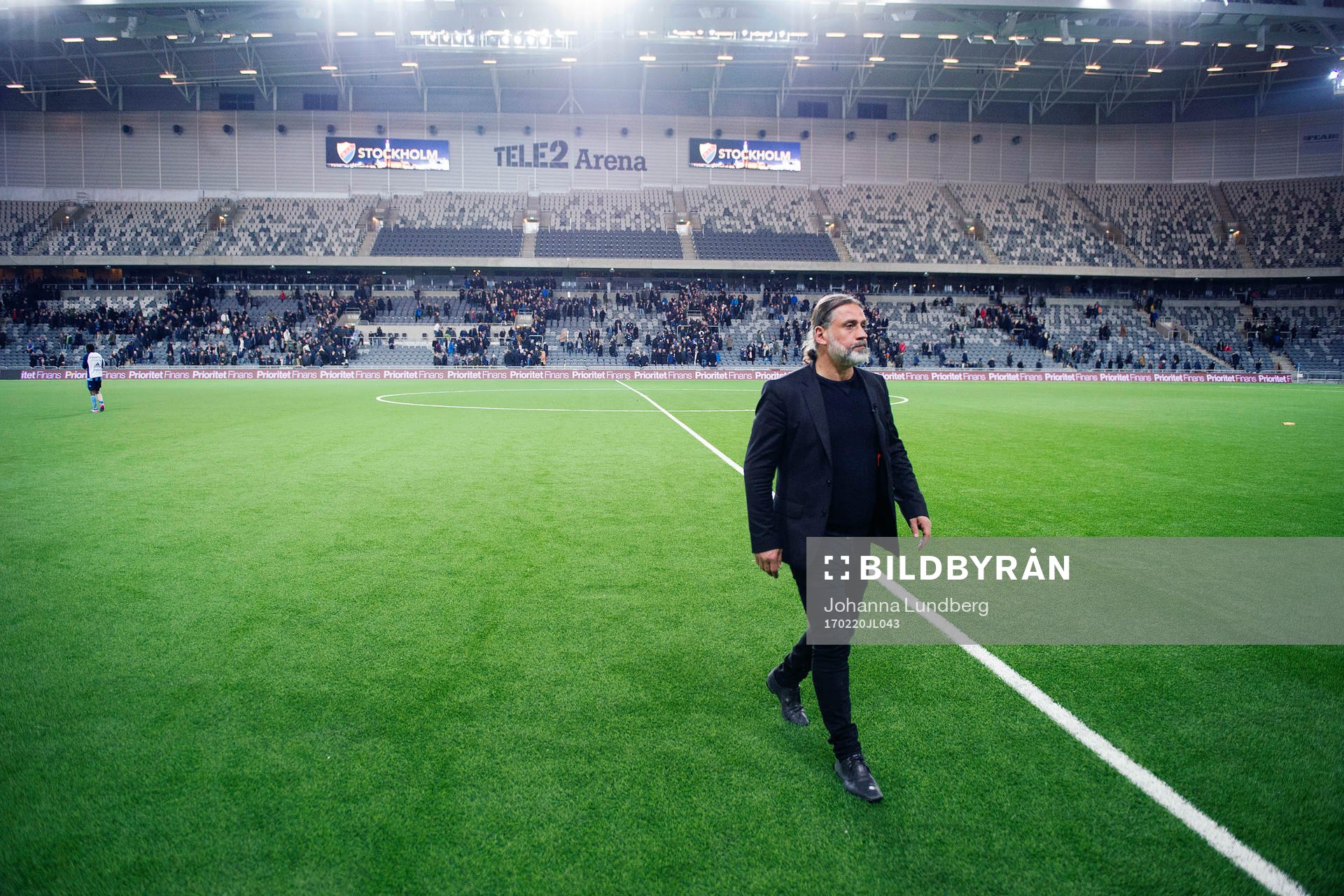 Djurgårdens tränare Özcan Melkemichel deppar