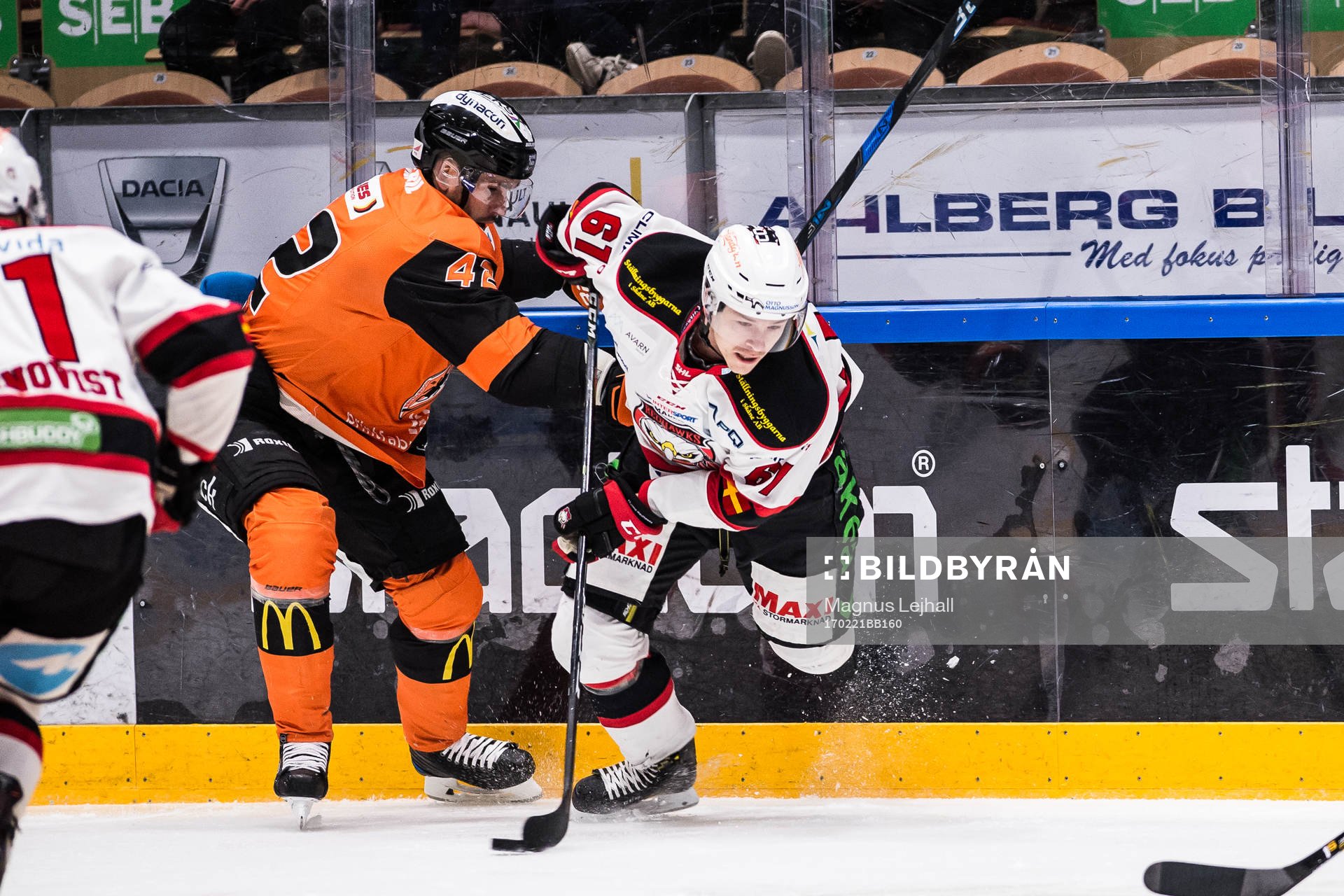 Karlskronas Niklas Arell och Malmö Redhawks Nicklas