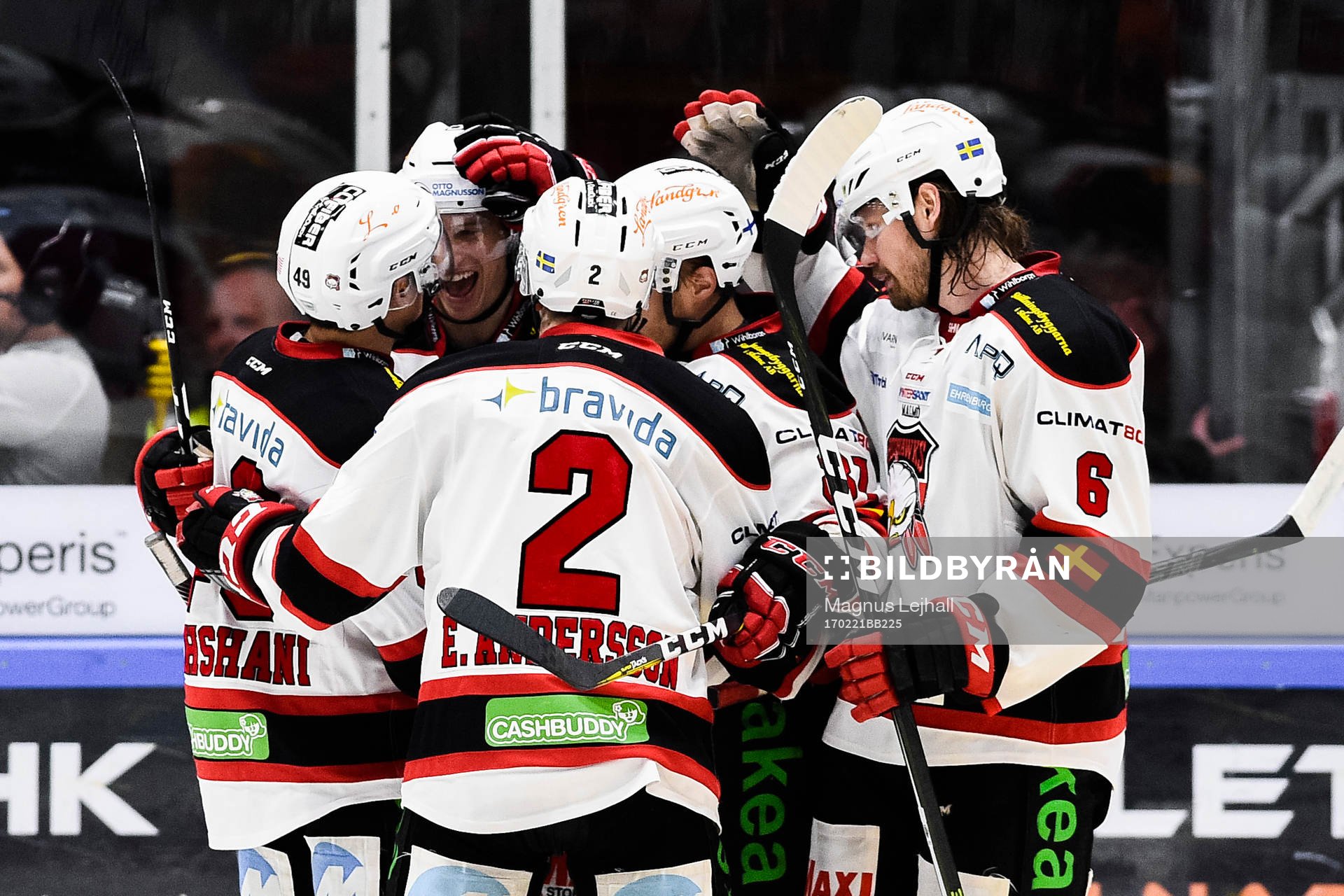 Malmö Redhawks spelare jublar