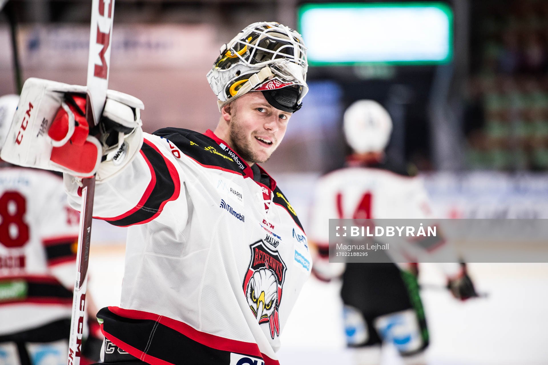 Malmö Redhawks målvakt Oscar Alsenfelt jublar
