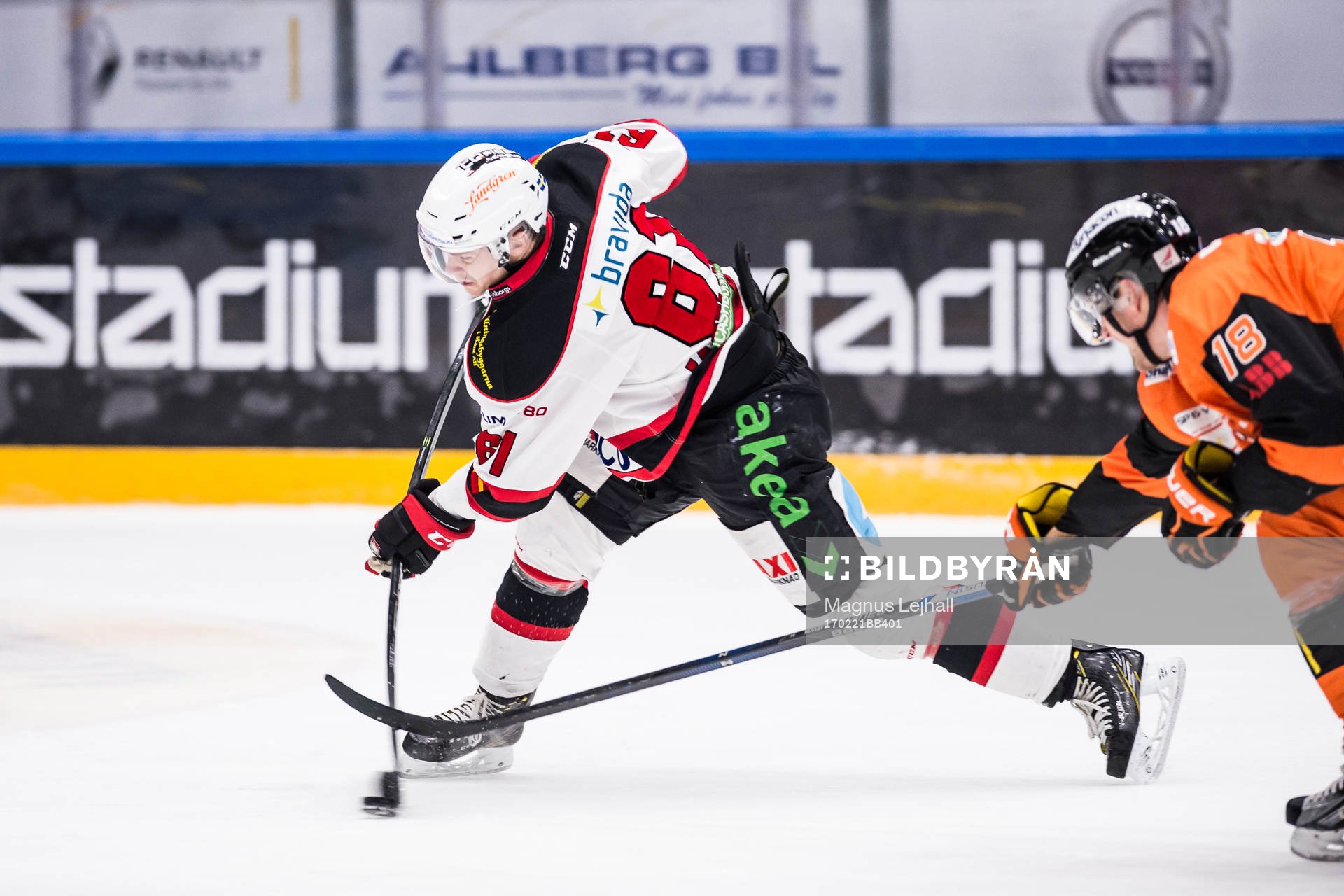 Malmö Redhawks Nicklas Jadeland skjuter