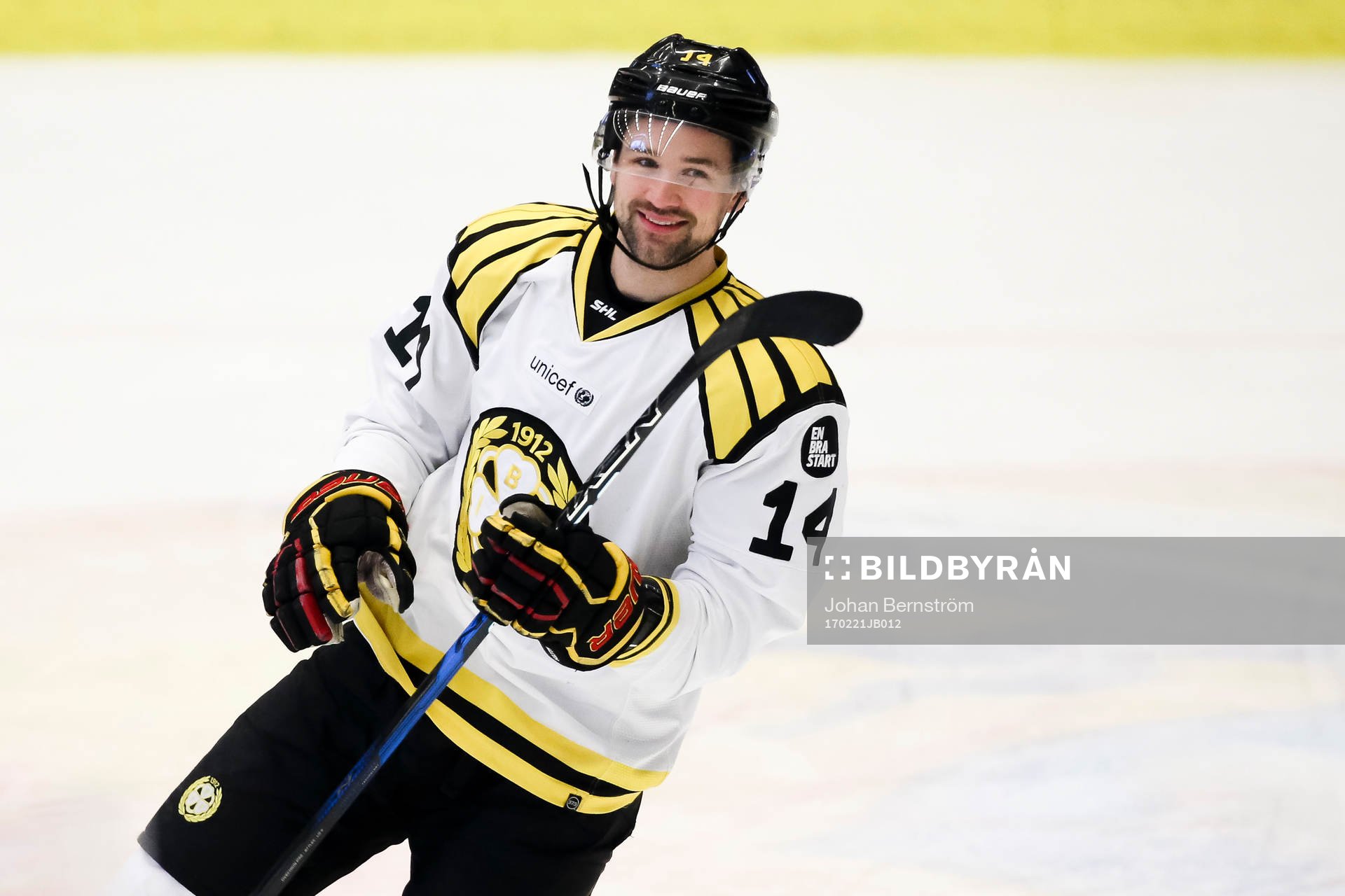 Brynäs Johan Alcén jublar