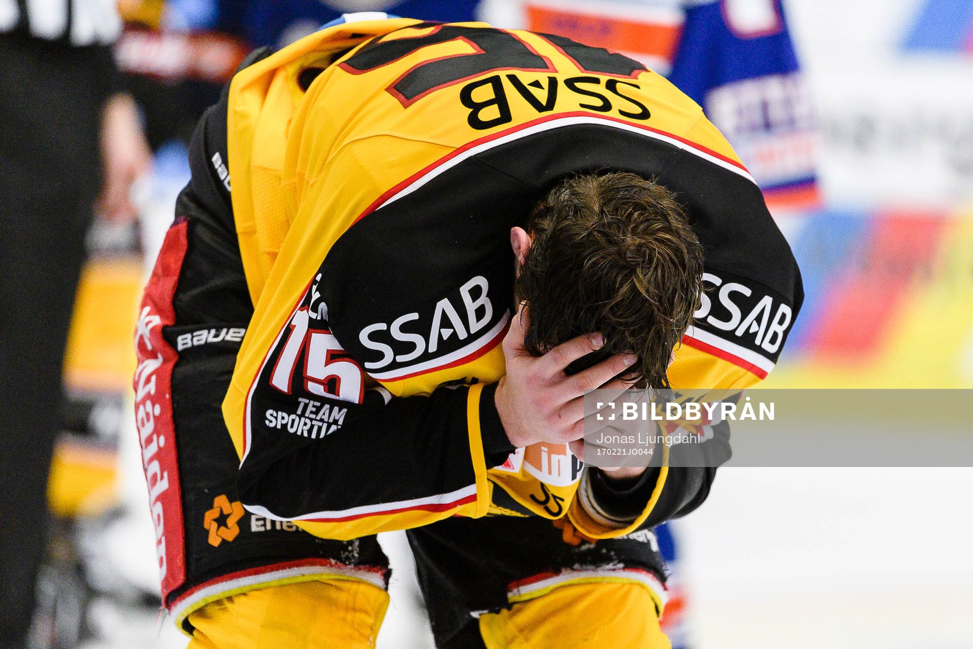 Luleås Christian Jaros har ont