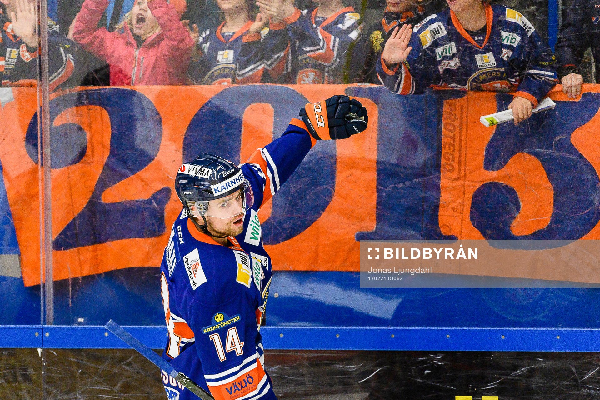 Växjös Emil Pettersson jublar