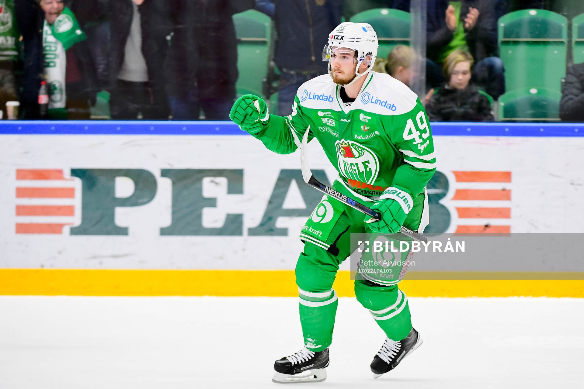 Rögles Sebastian Collberg jublar