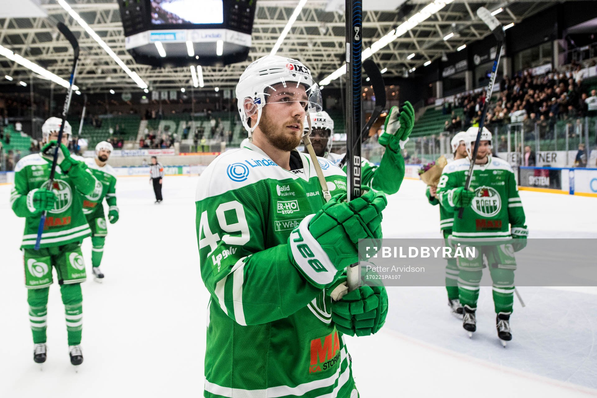 Rögles Sebastian Collberg jublar mot publiken