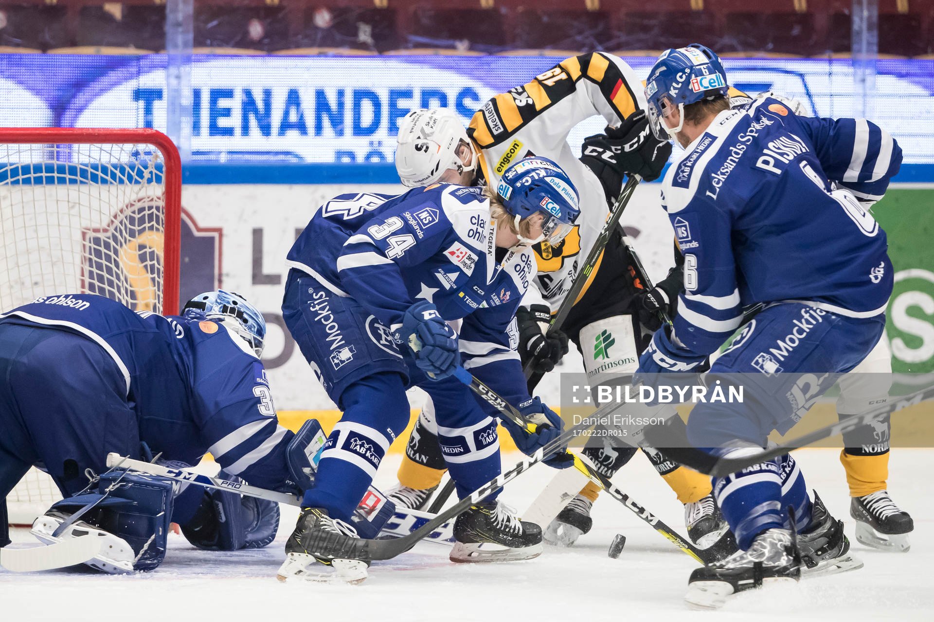 Leksands målvakt Henrik Haukeland och Leksands Olle Alsing