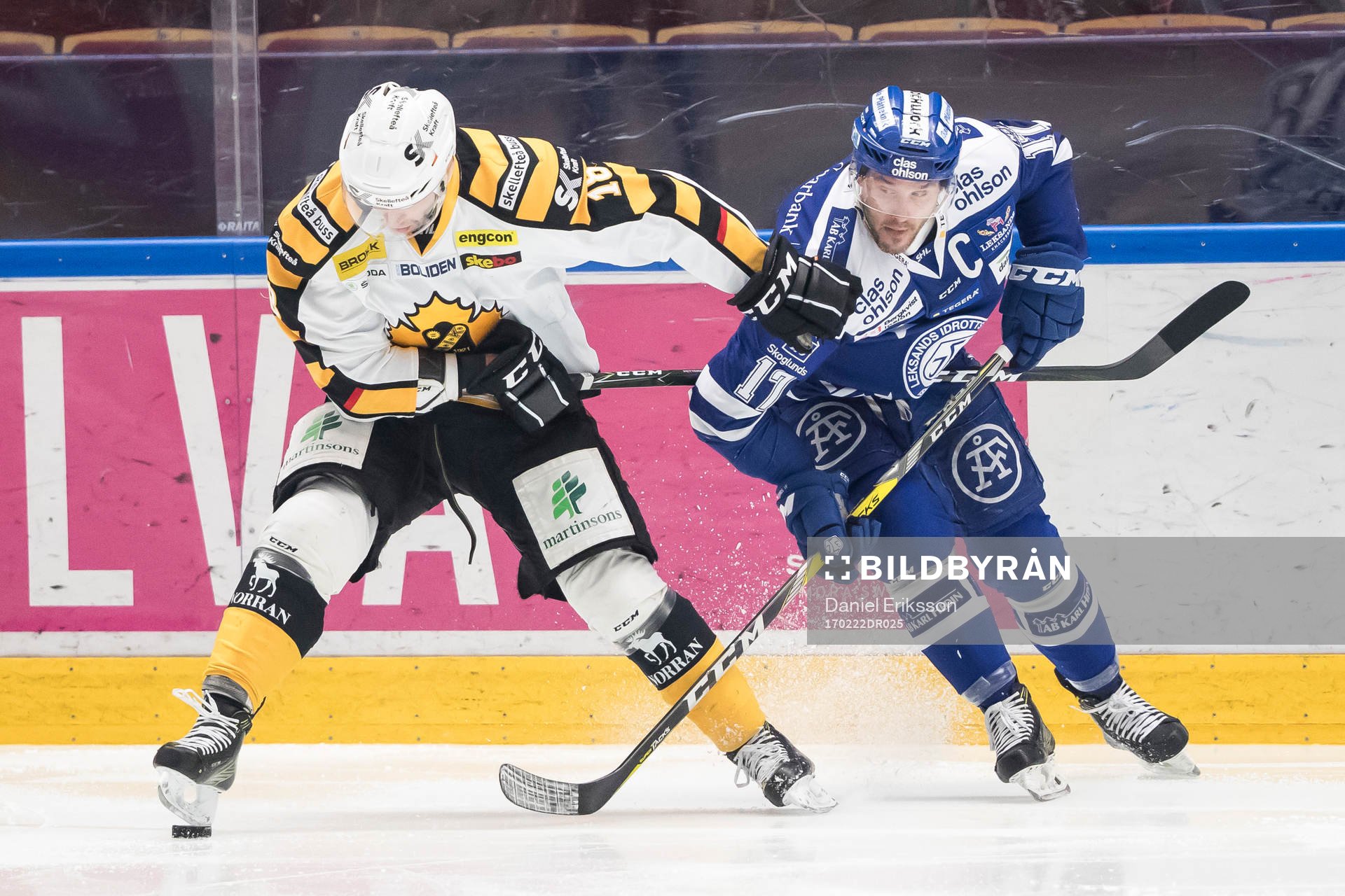 Skellefteås Linus Lindström och Leksands Jesper Ollas i