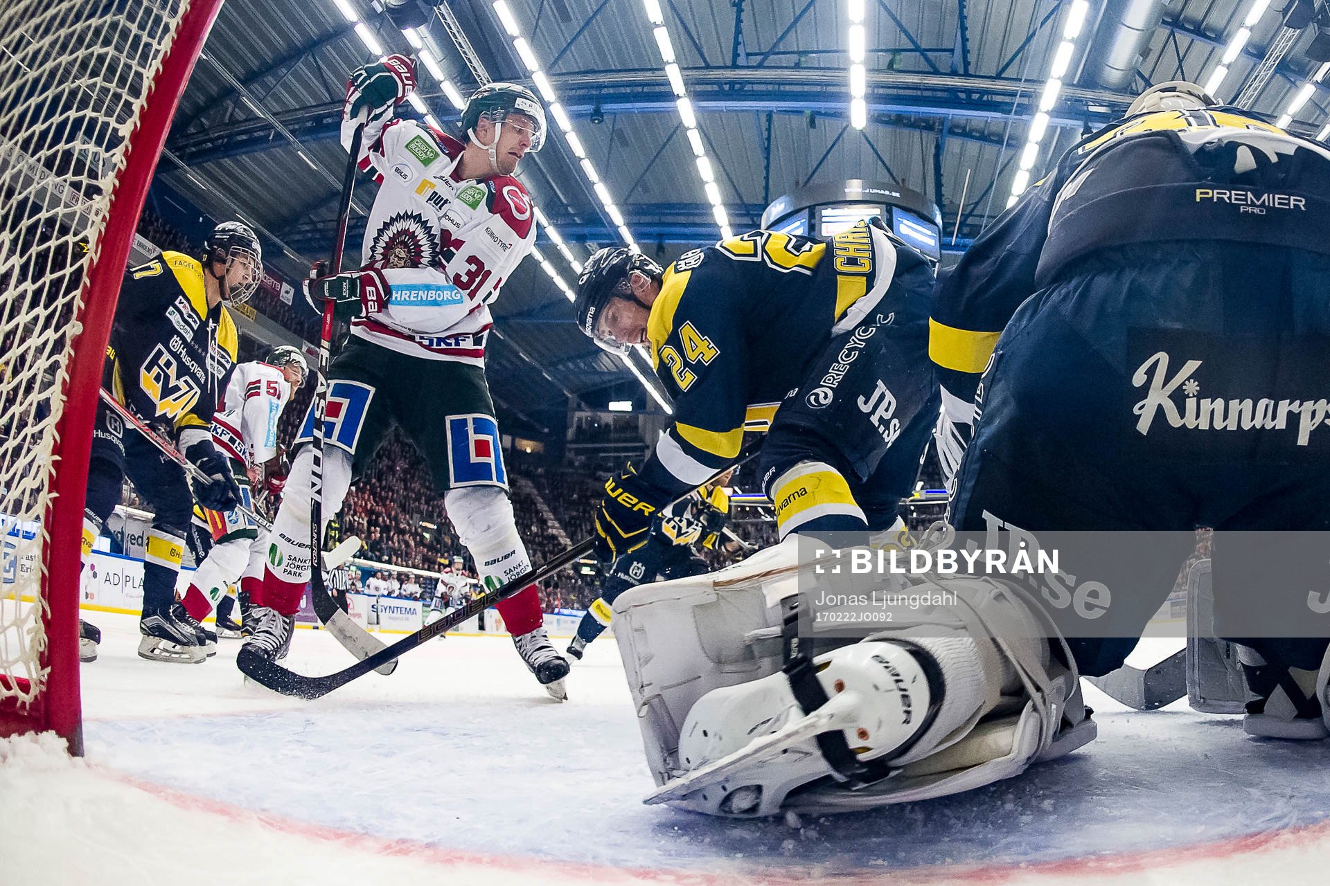 s Erik Christensen  framför HV71:s mål