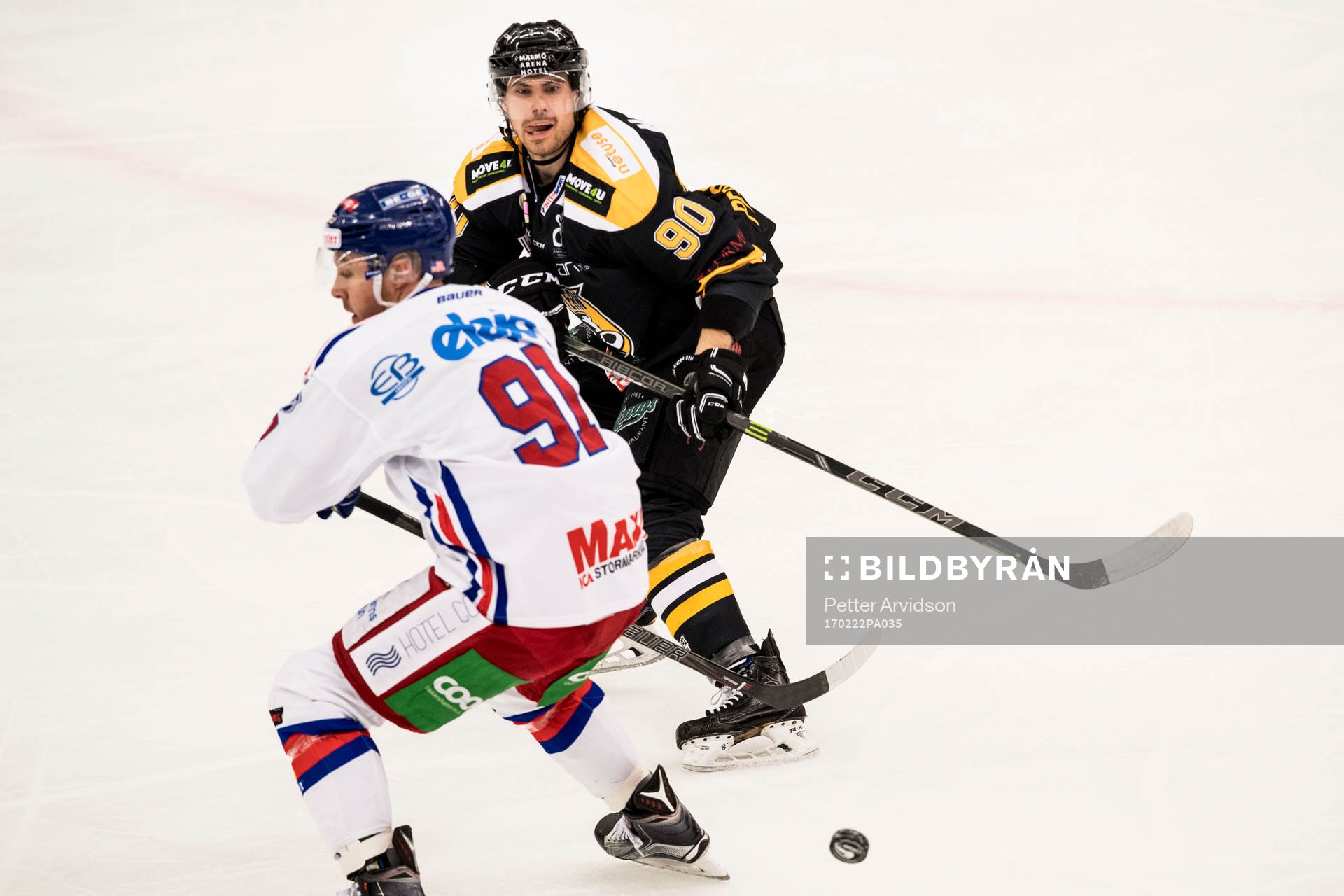 Panterns Mattias Persson och Oskarshamns Mitchell Wahl