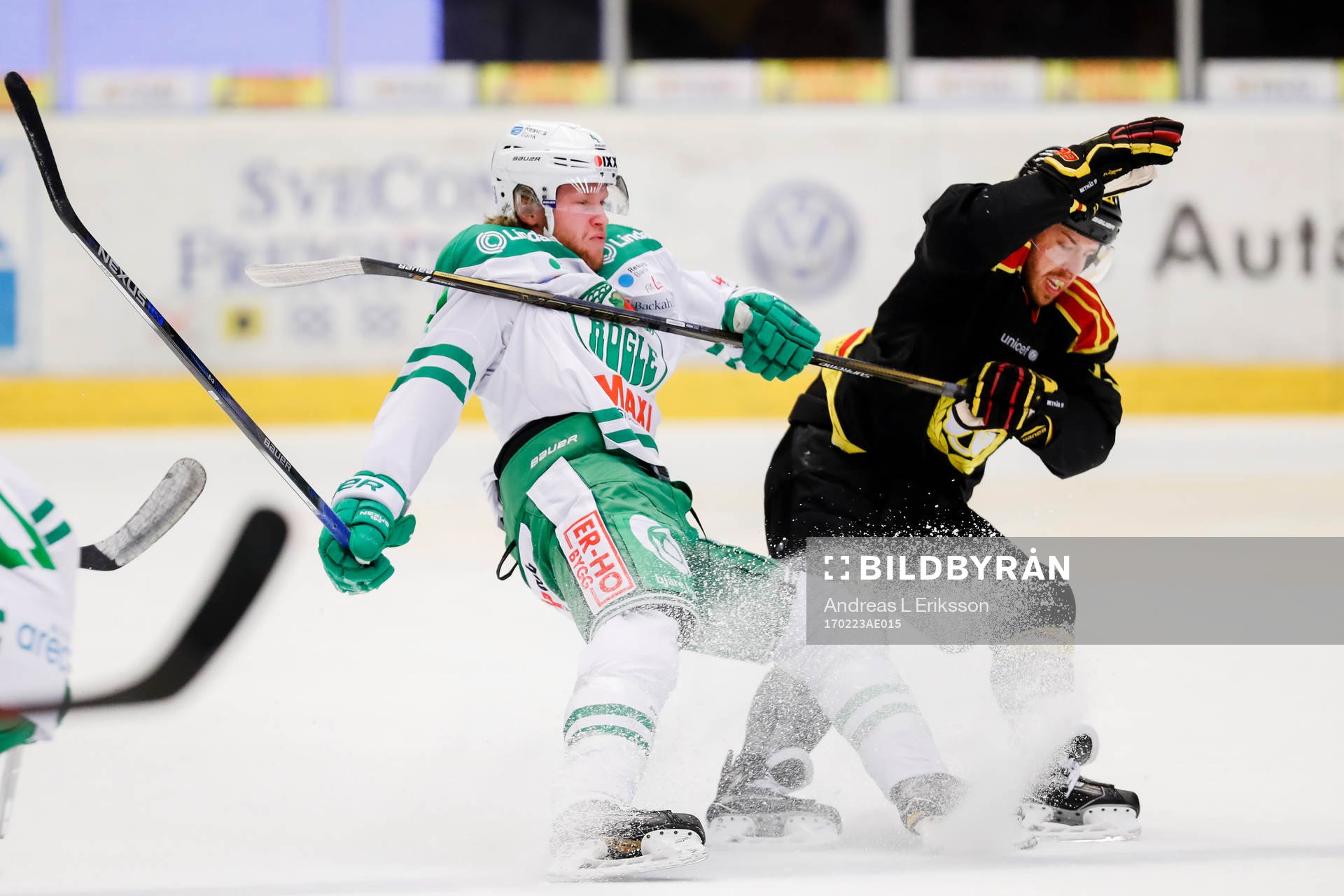 Rögles Ludvig Claesson och Brynäs Kevin Clark