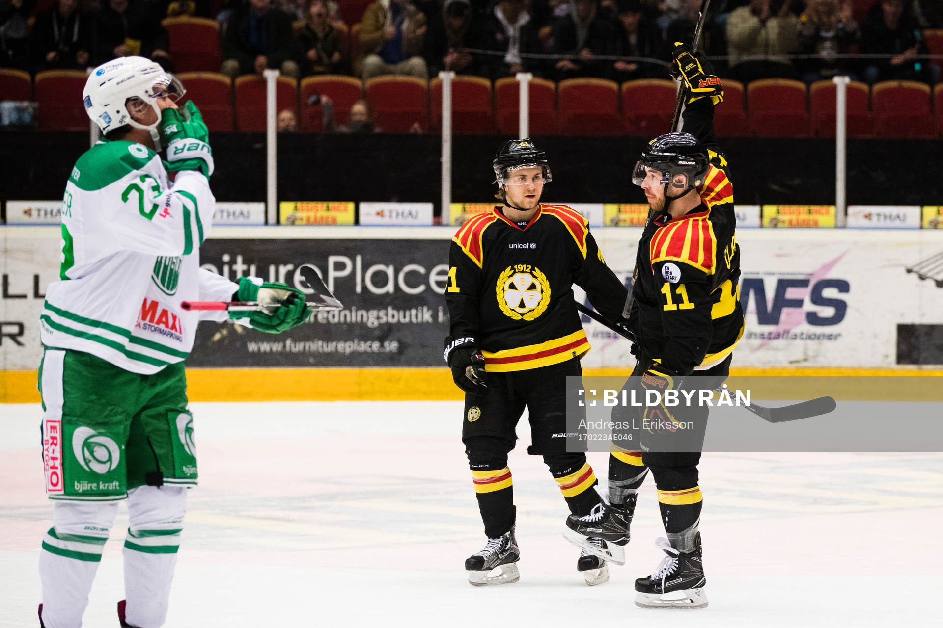 Brynäs Juuso Ikonen jublar