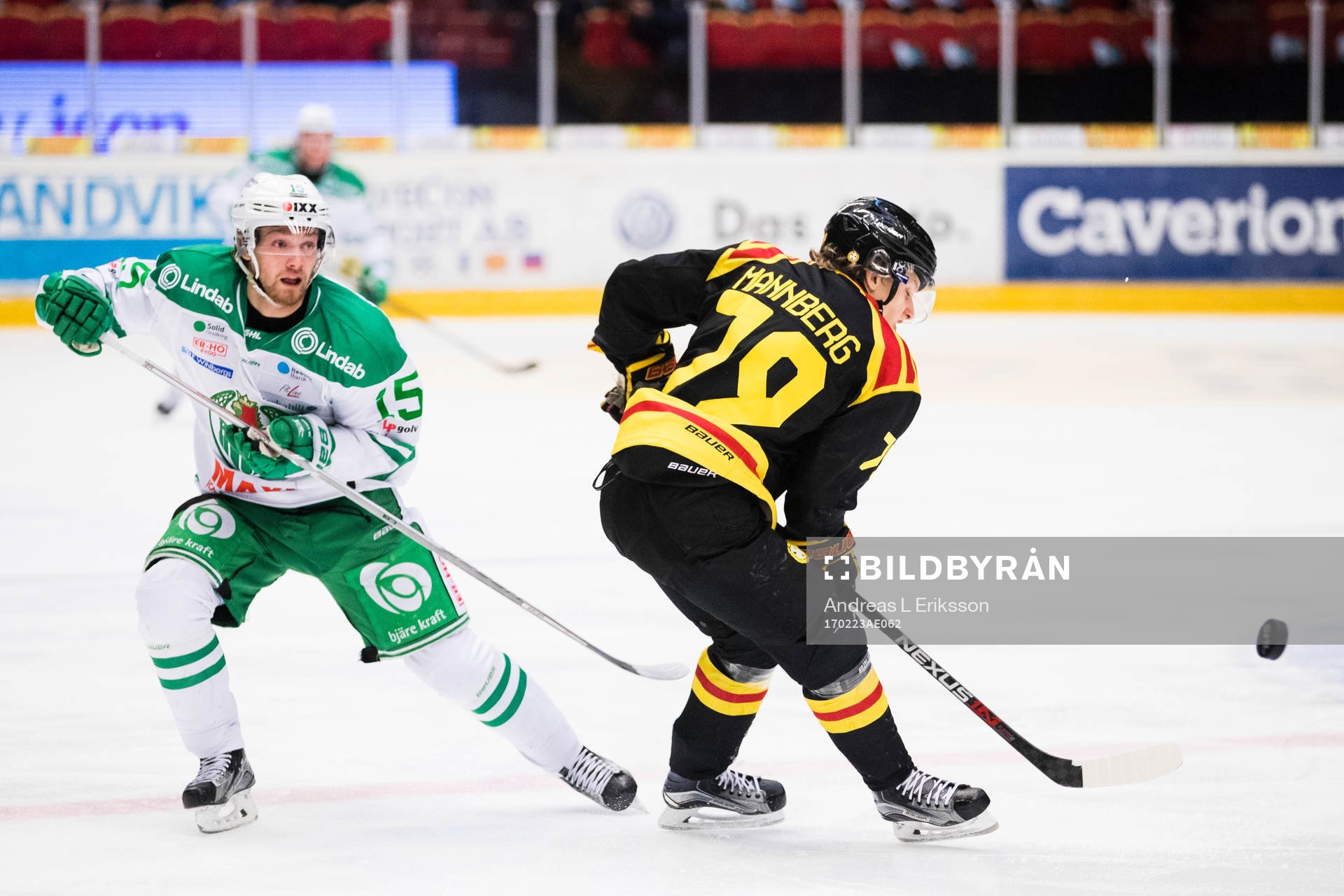 Rögles Simon Ryfors och Brynäs Daniel Mannberg