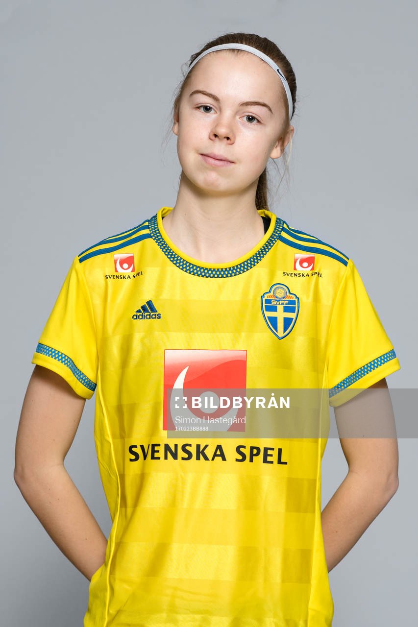 Elin Nilsson i F17/00-landslaget