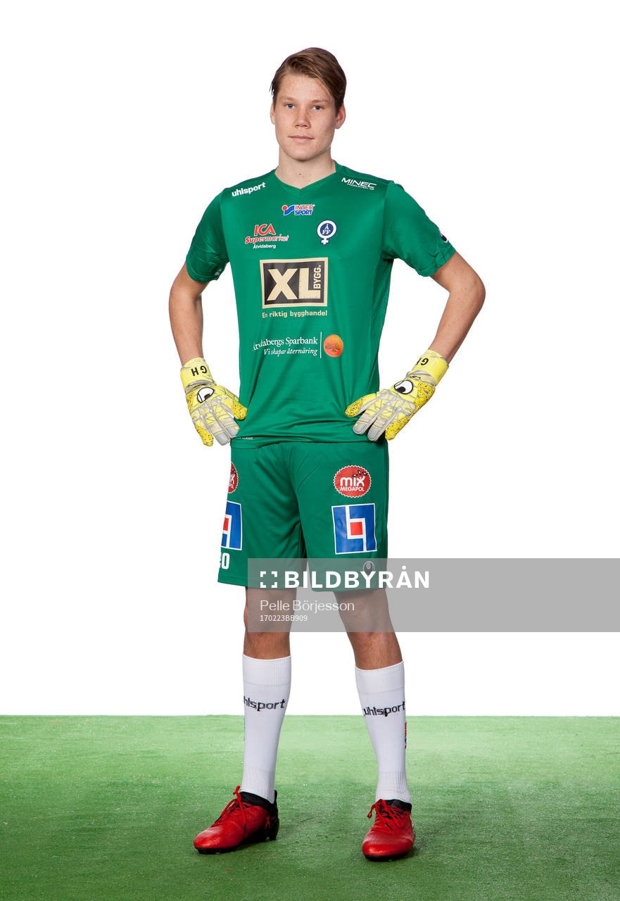 Åtvidabergs målvakt Gustaf Halvardsson