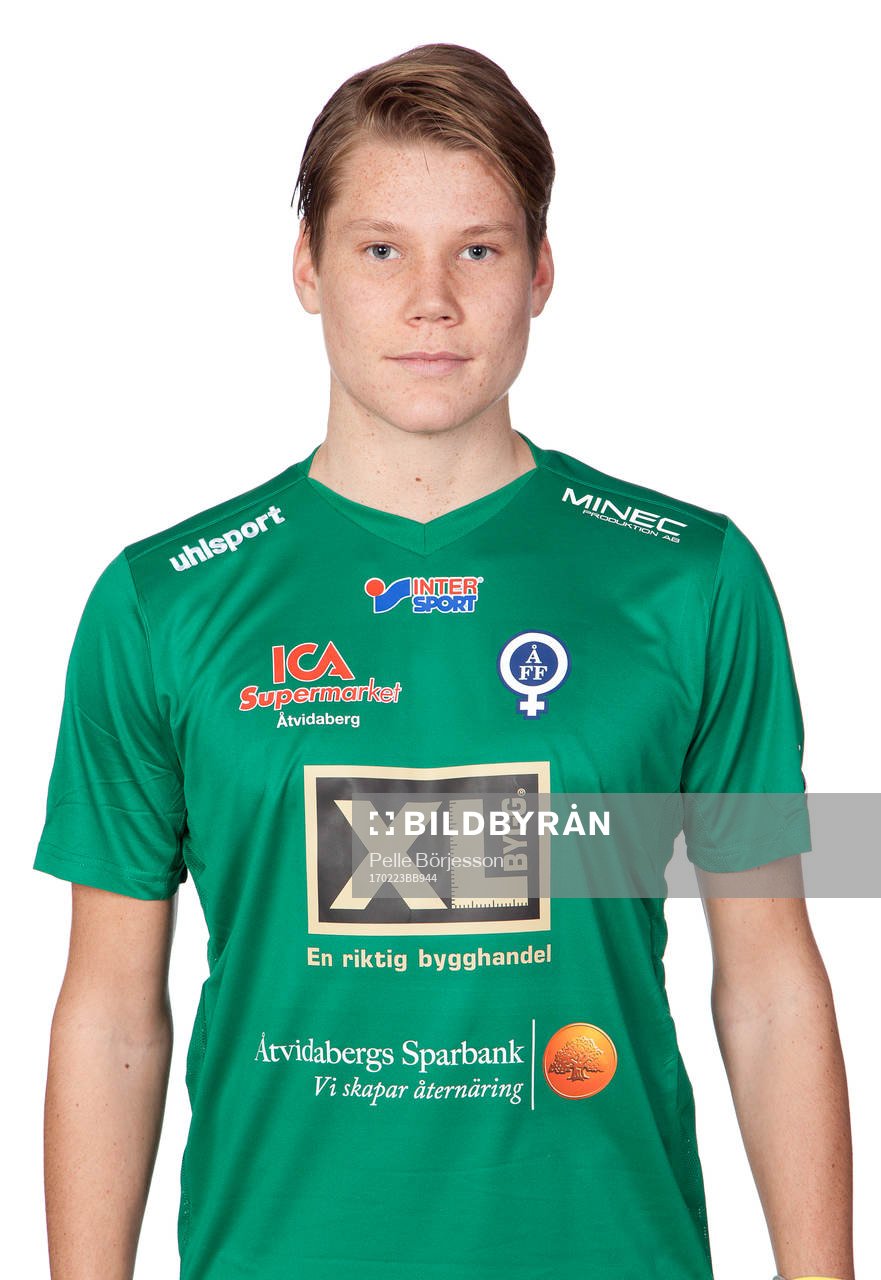 Åtvidabergs målvakt Gustaf Halvardsson