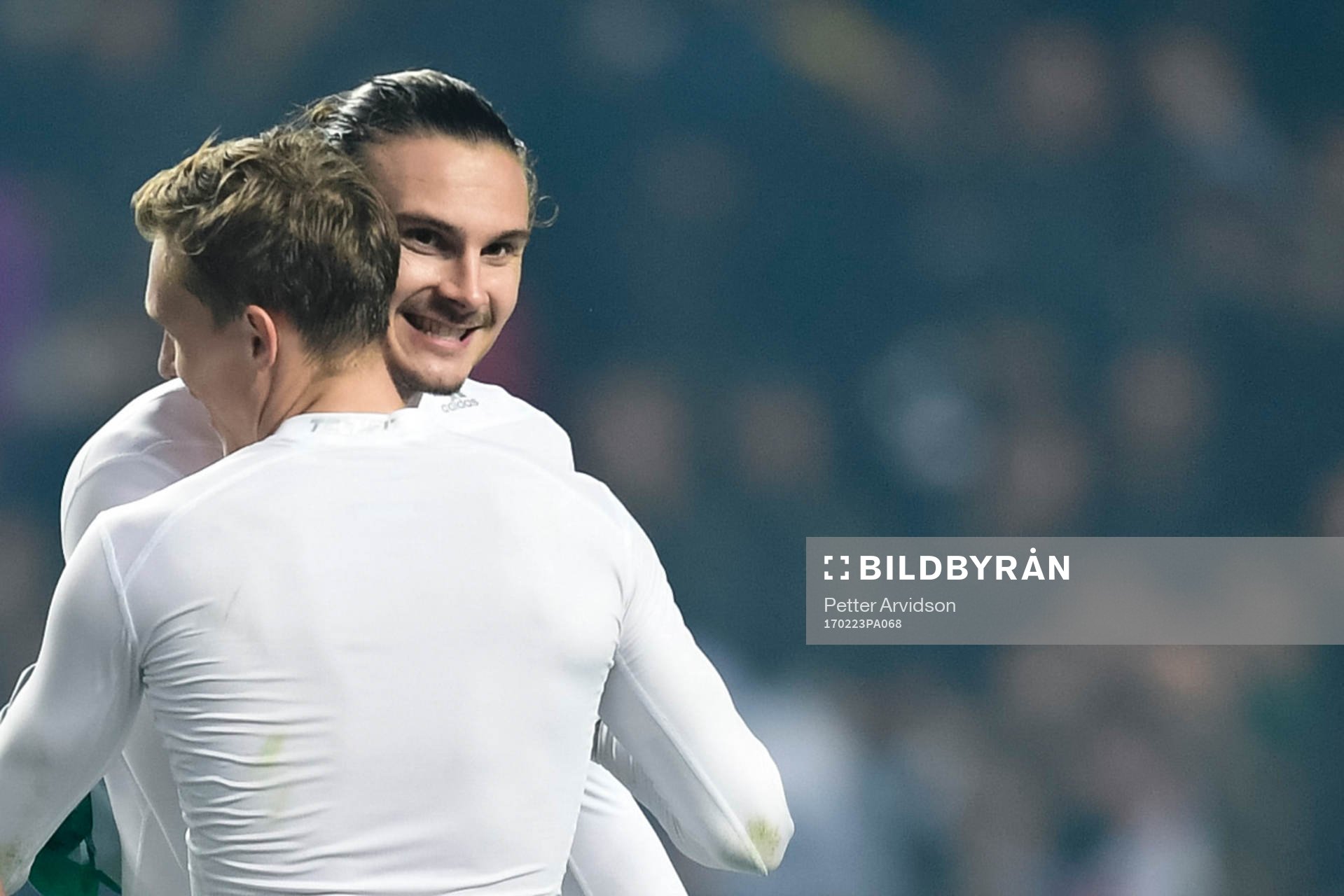 FC Köpenhamns Erik Johansson och Ludwig Augustinsson jublar