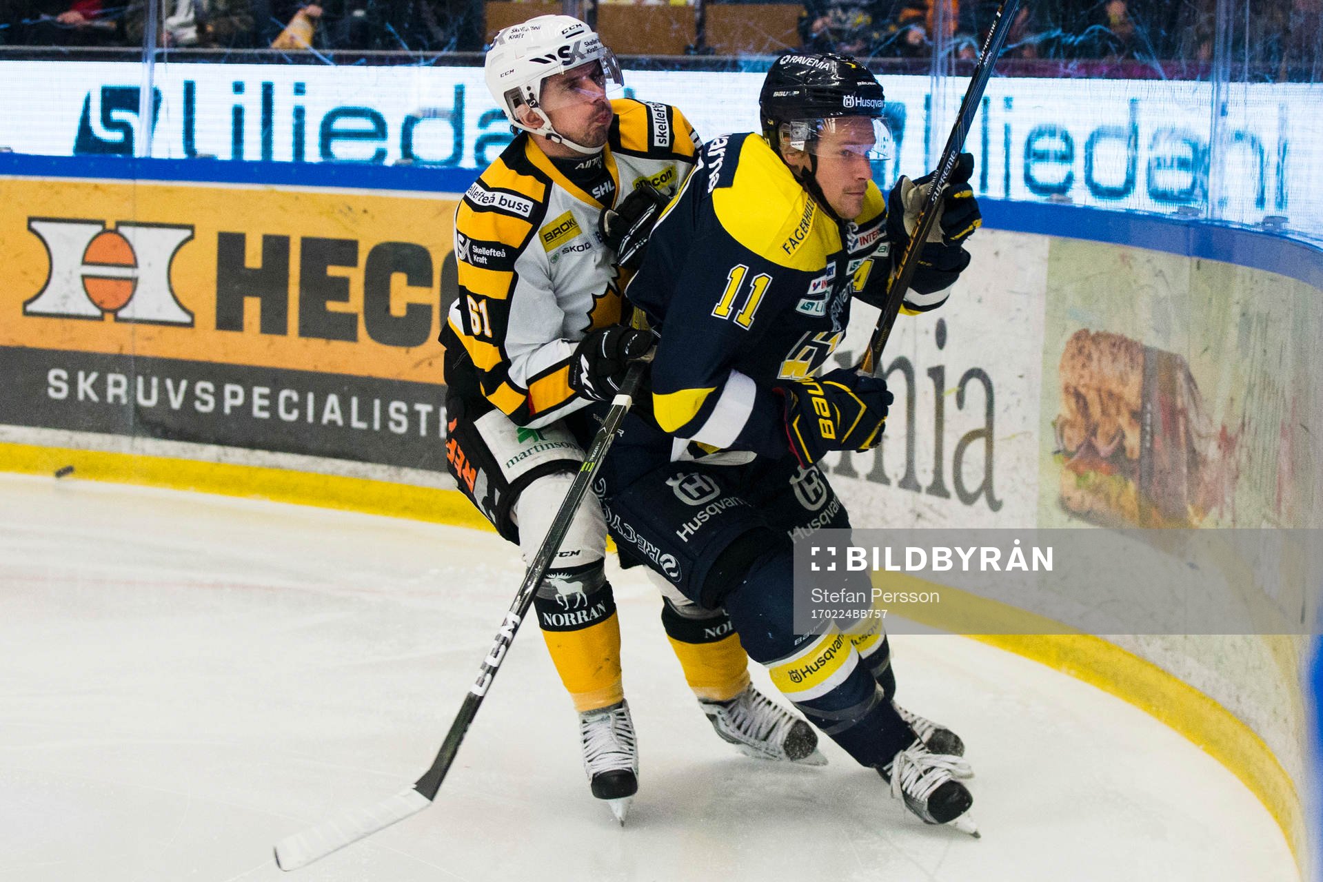 s Simon Önerud