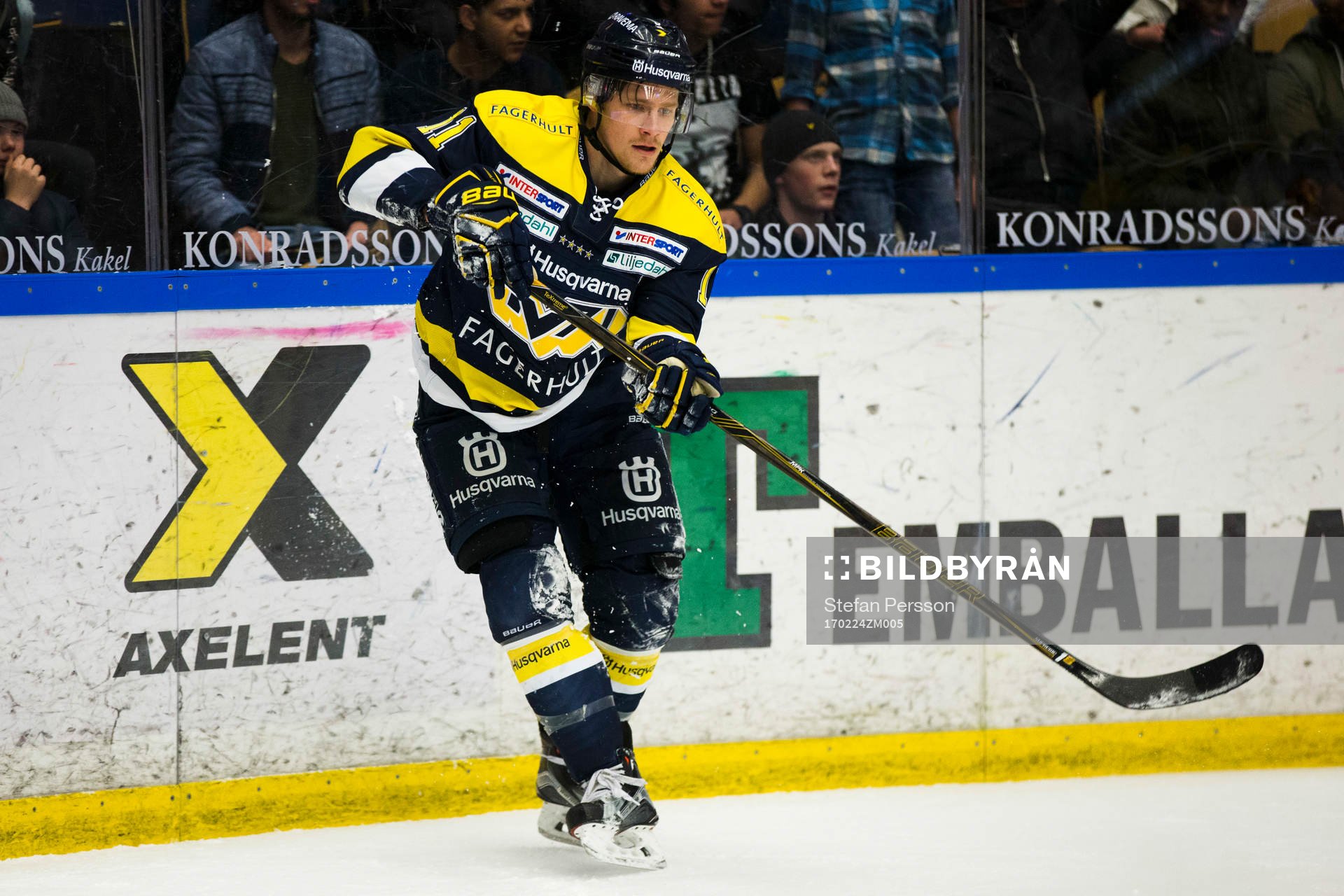 s Simon Önerud