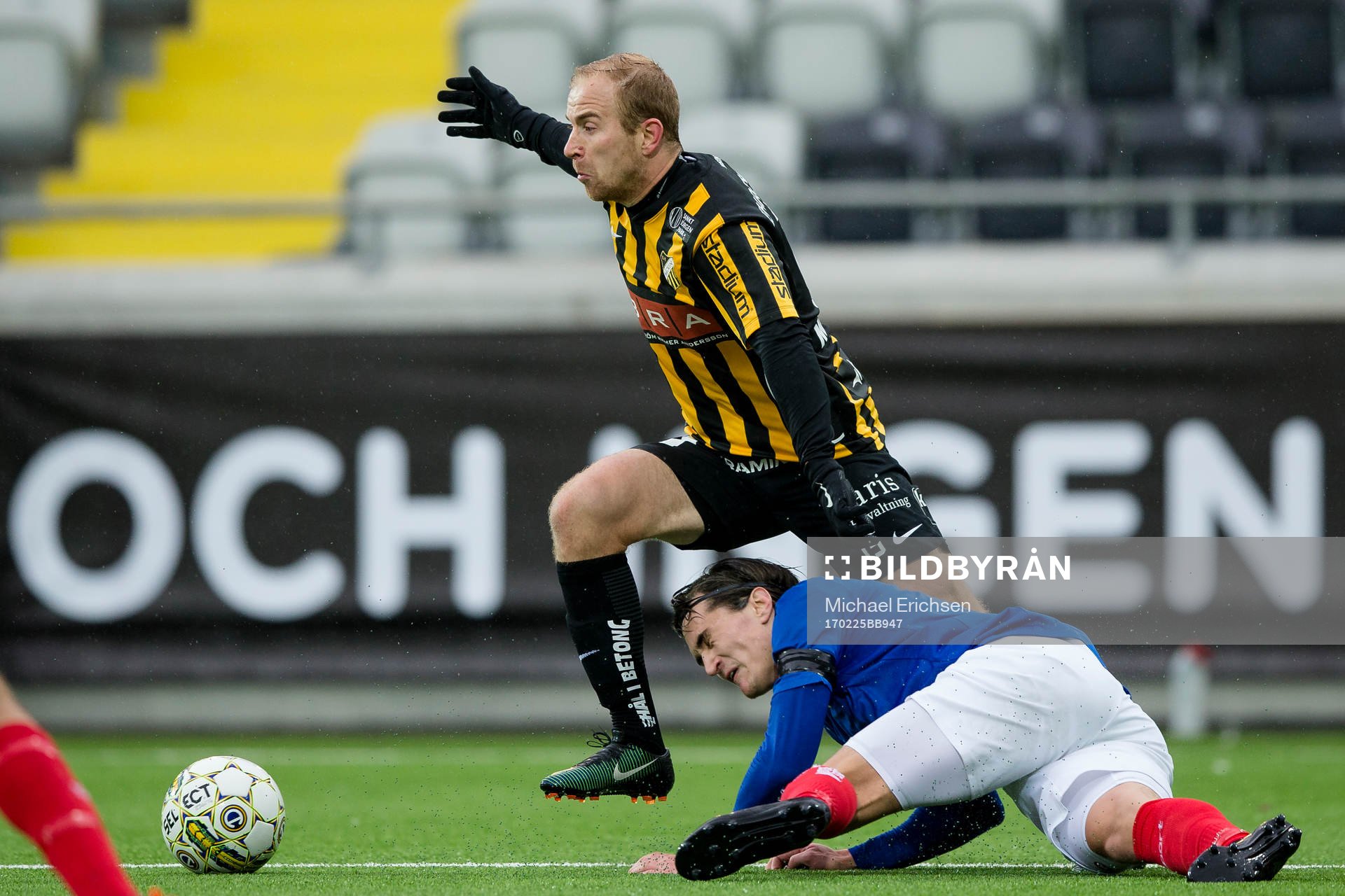 Häckens Kari Arkivuo mot Åtvidabergs Jon Birkfeldt
