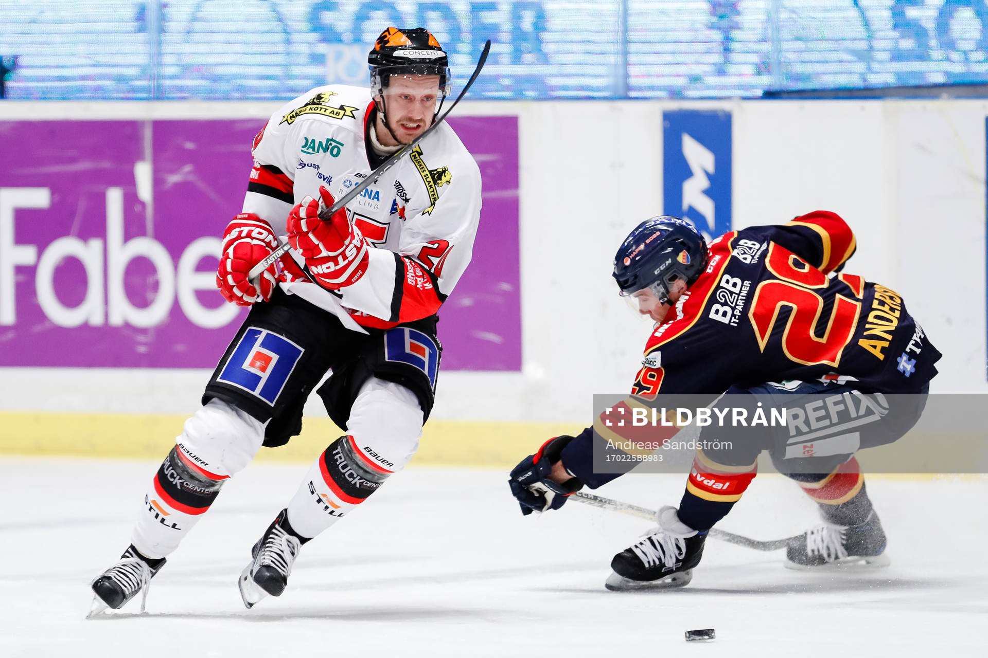 Örebros Marcus Weinstock och Djurgårdens Matt Anderson
