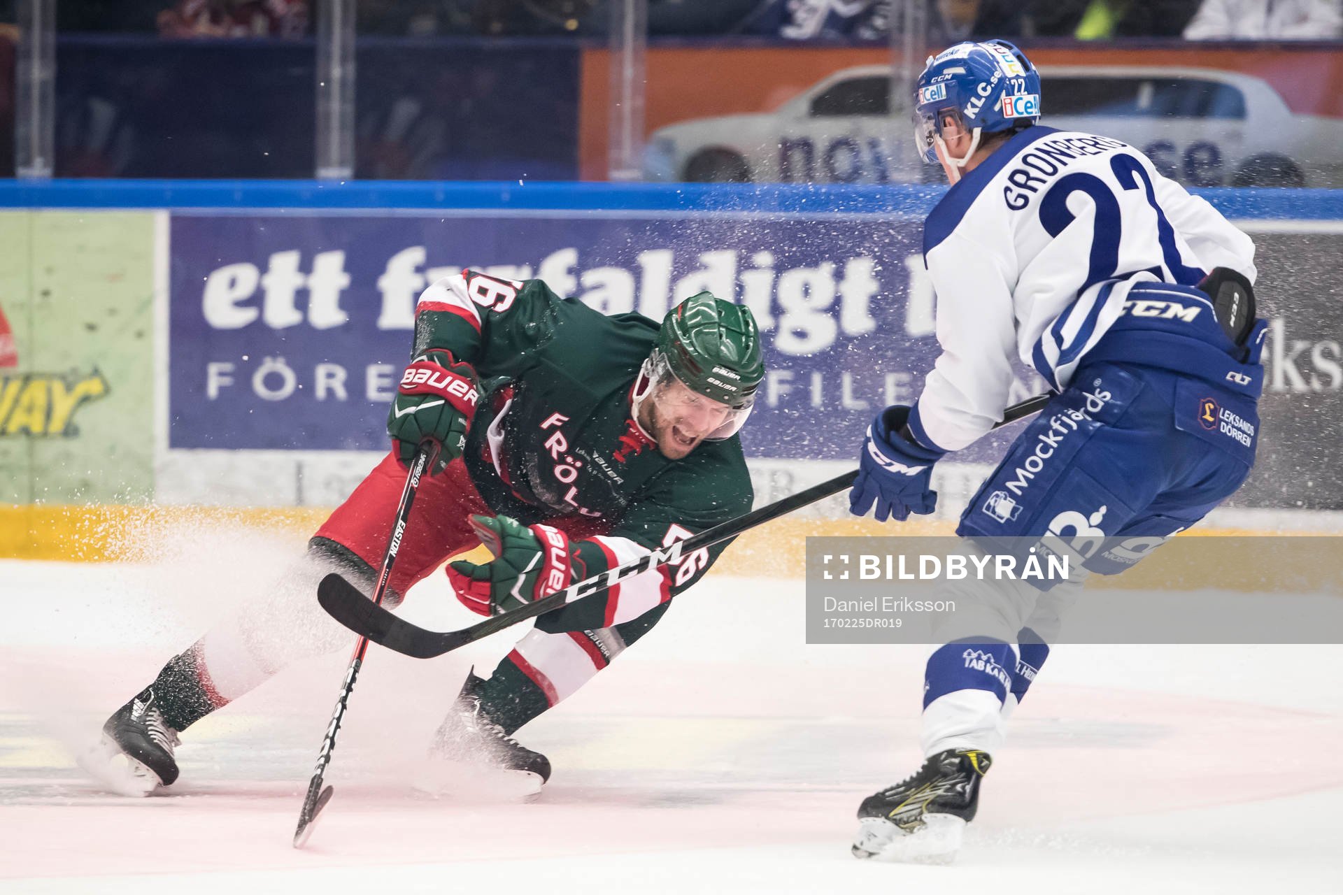 Frölundas Jonathan Sigalet och Leksands Martin Grönberg i