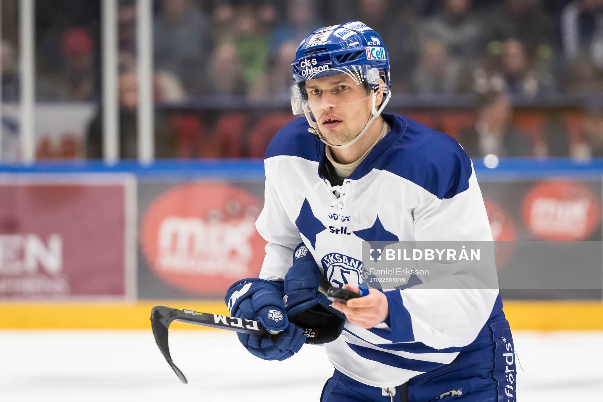 Leksands Eric Castonguay i ishockeymatchen i SHL mellan