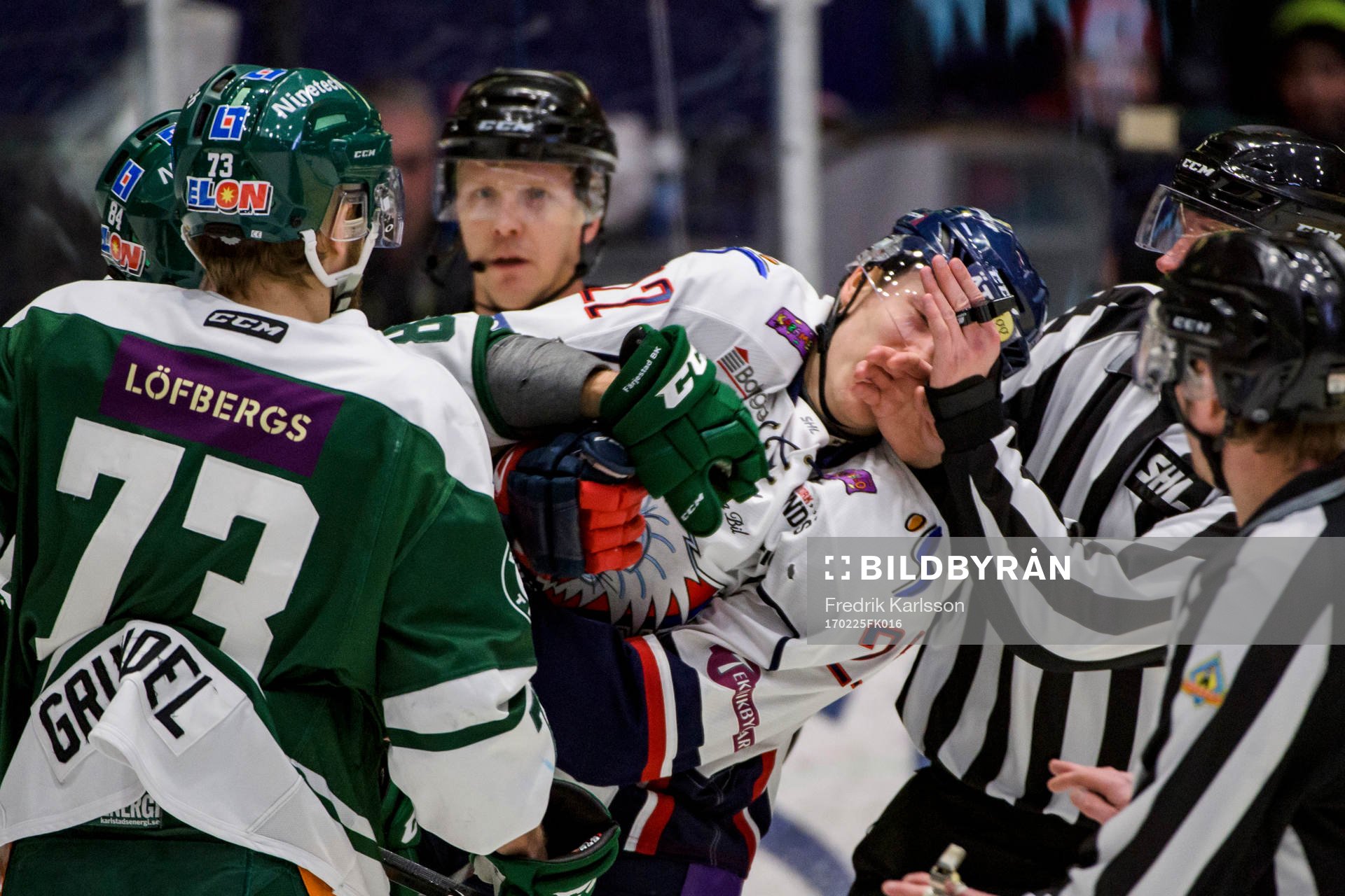 Färjestads Tomas Skogs i bråk med Linköpings Vilmos Gallo