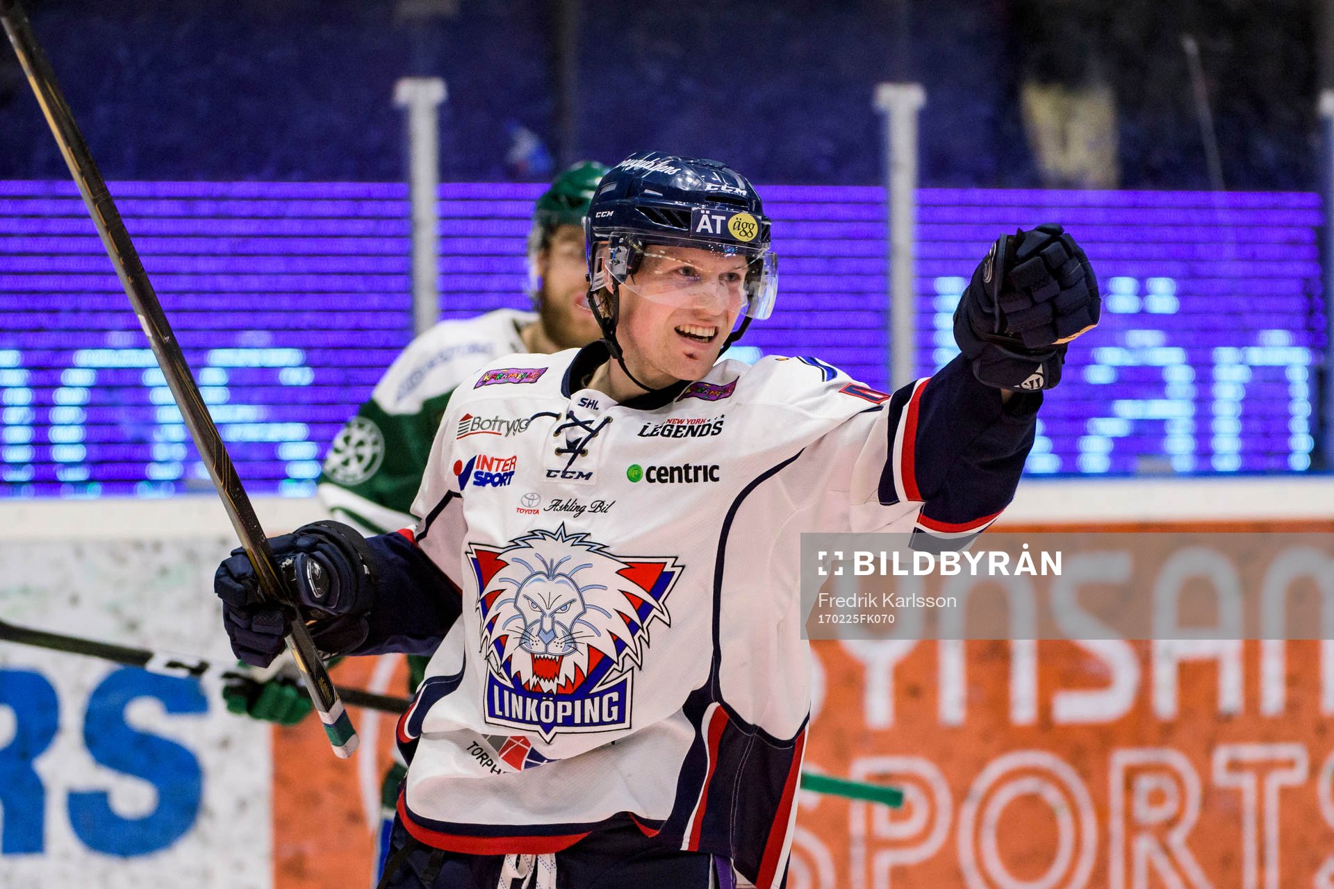 Linköpings Mathis Olimb jublar