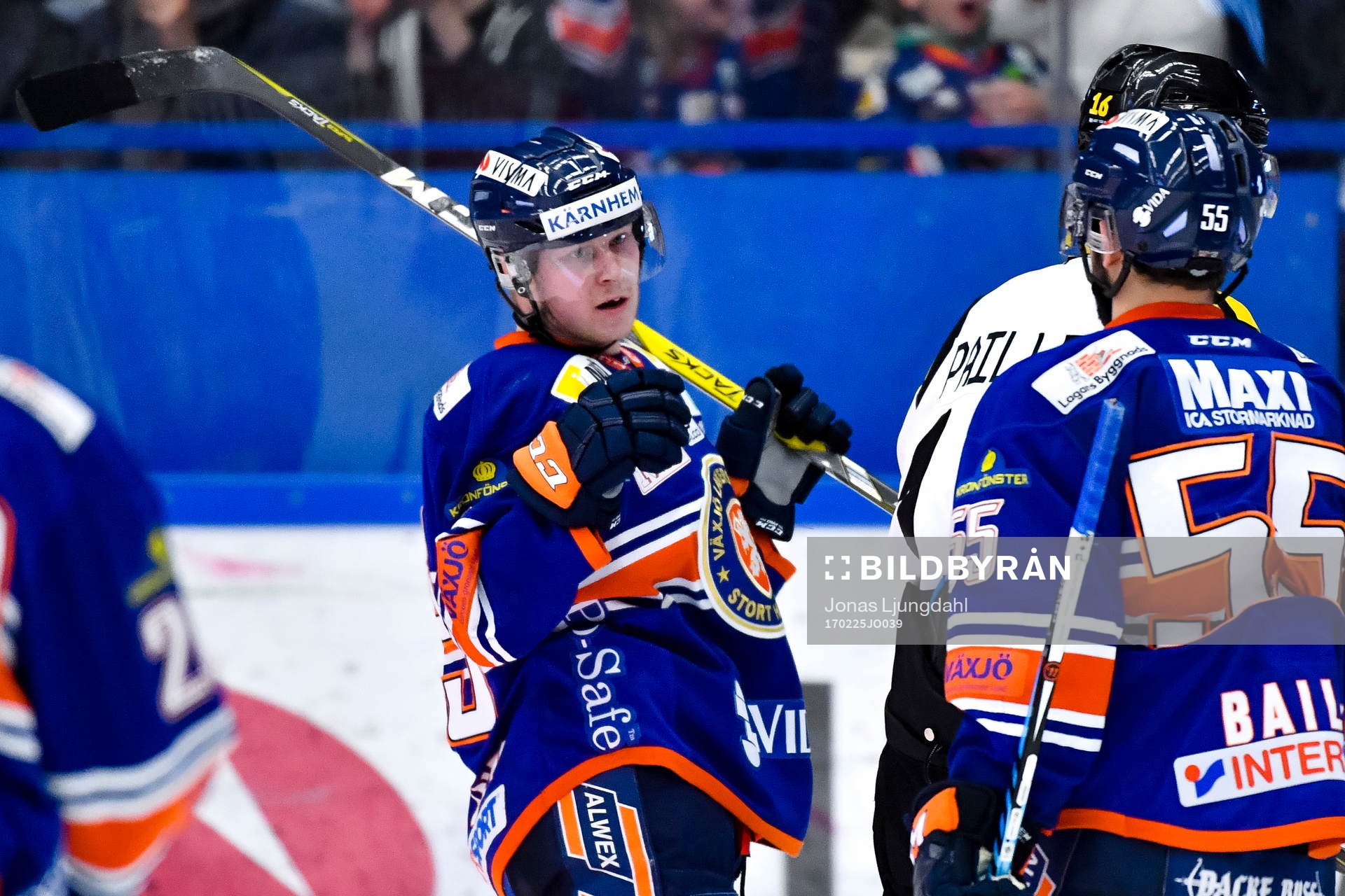 Växjös Tuomas Kiiskinen  jublar