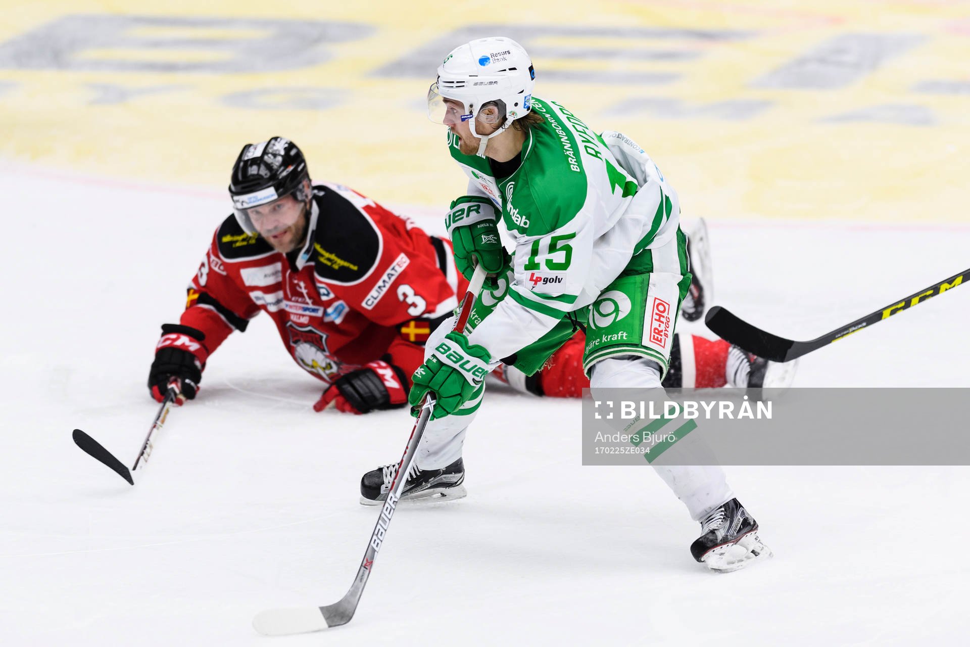 Rögles Simon Ryfors och Malmö Redhawks André Benoit