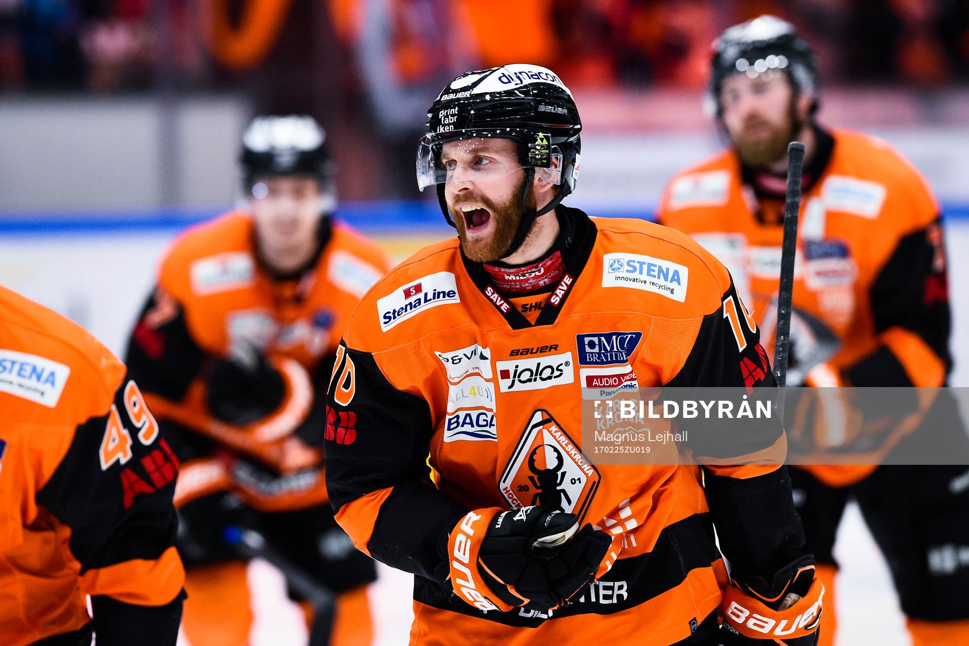 Karlskronas Mattias Guter  jublar