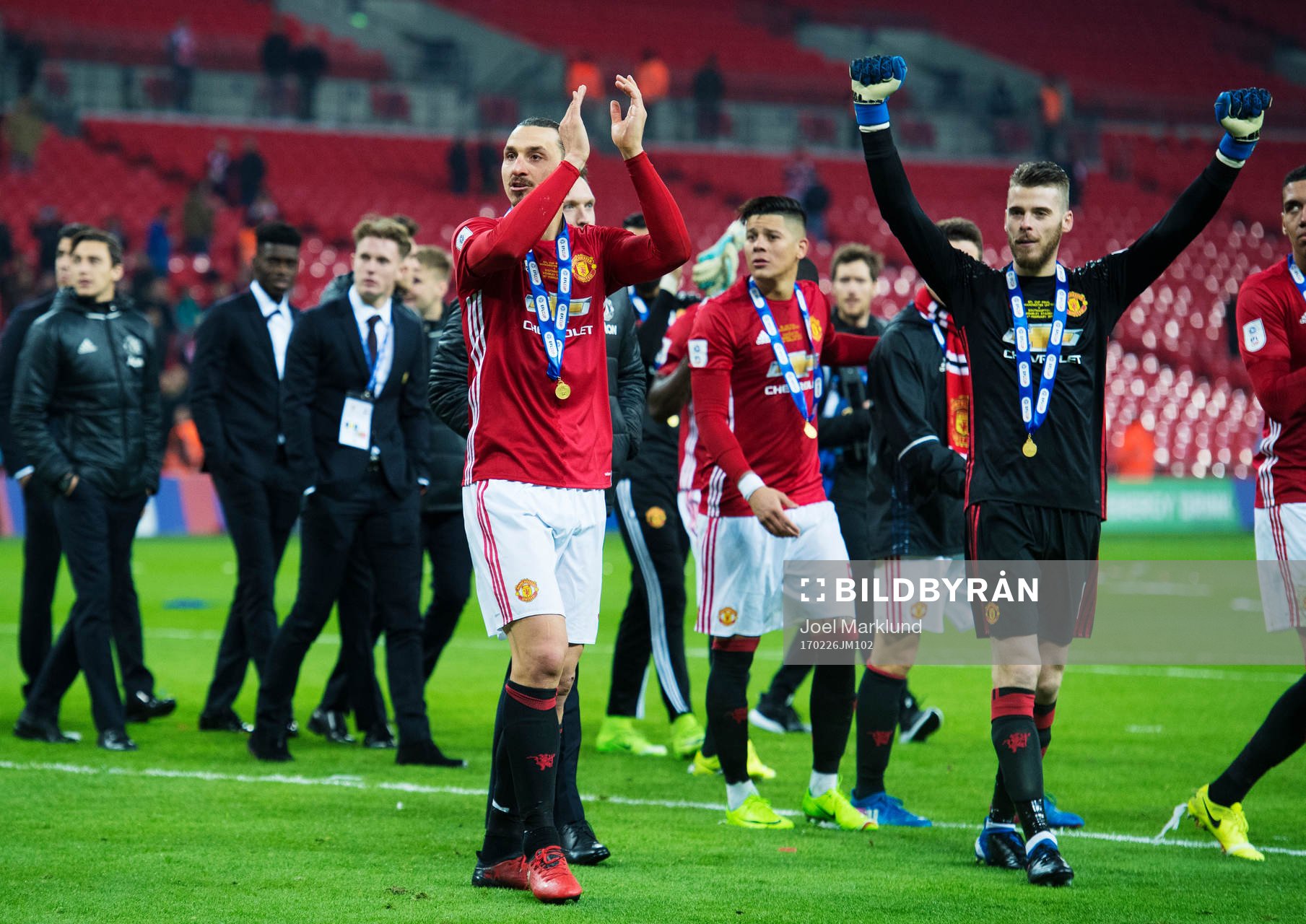 Manchester Uniteds Zlatan Ibrahimovic jublar