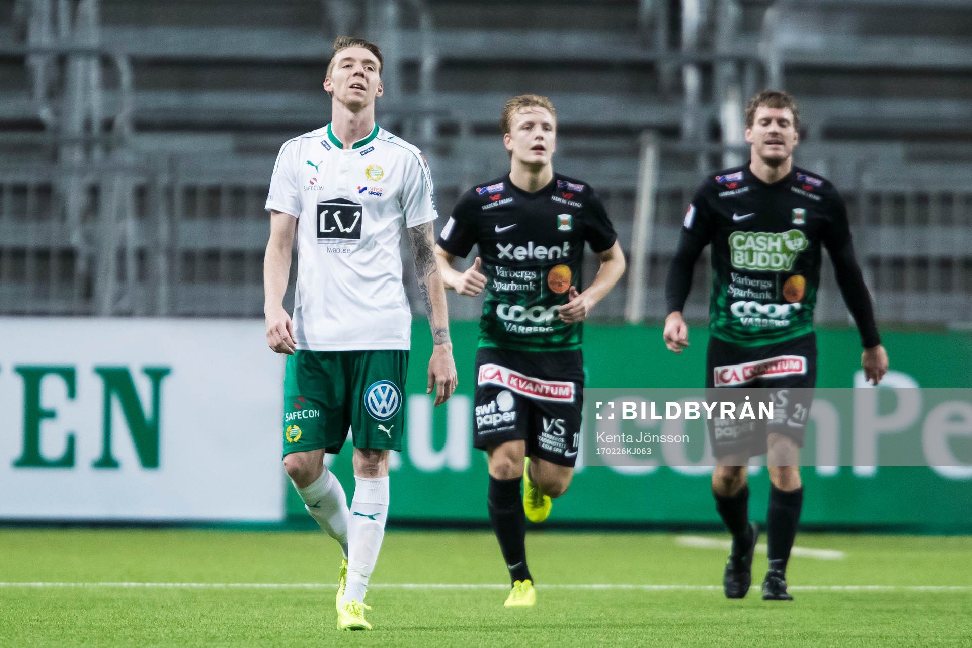 Hammarbys Birkir Már Saevarsson deppar