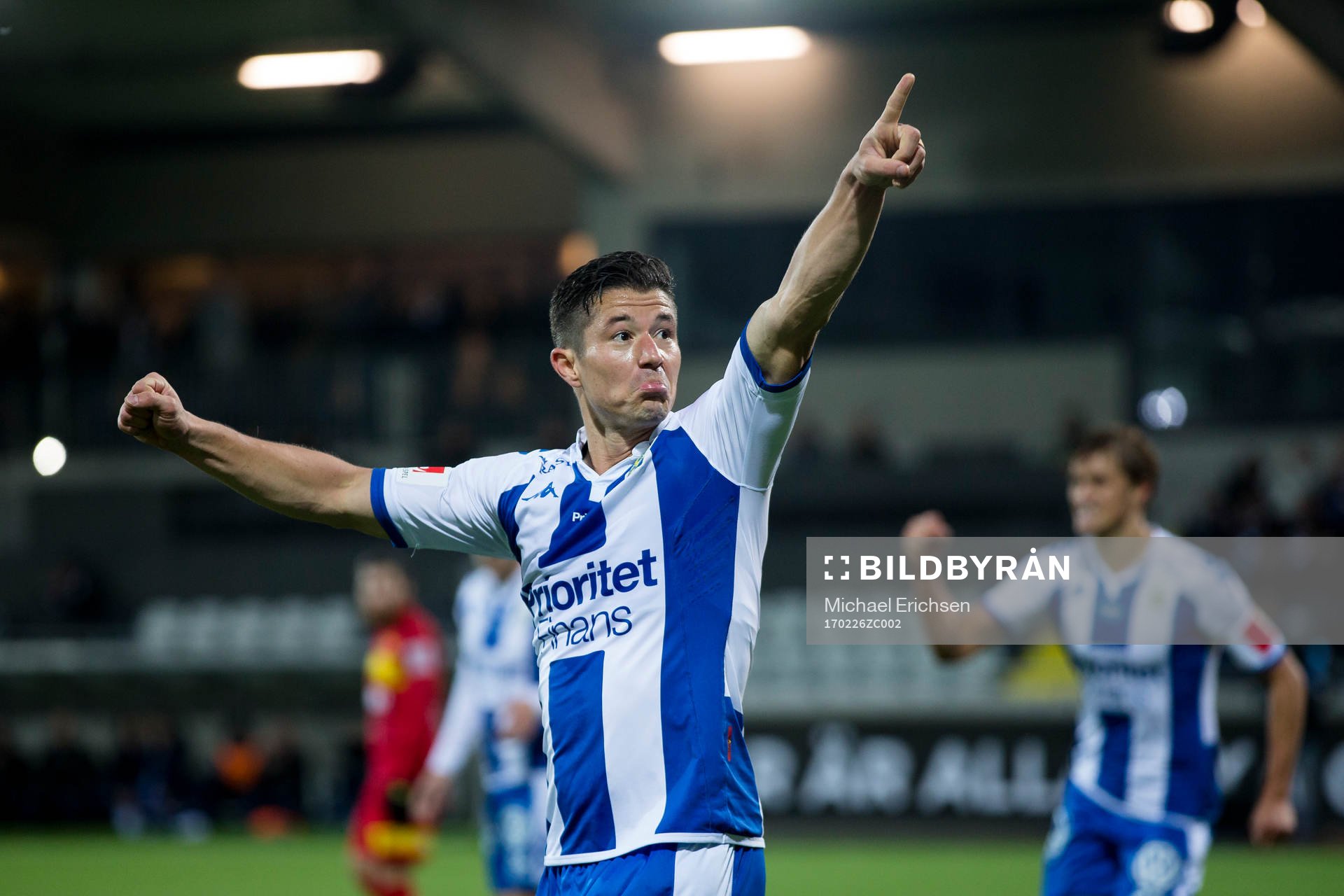 IFK Göteborgs David Boo Wiklander jublar efter att ha gjort 6-0 under fotbollsmatchen i Svenska Cupen mellan IFK Göteborg och Arameisk-Syrianska den 26 februari 2017 i Göteborg.