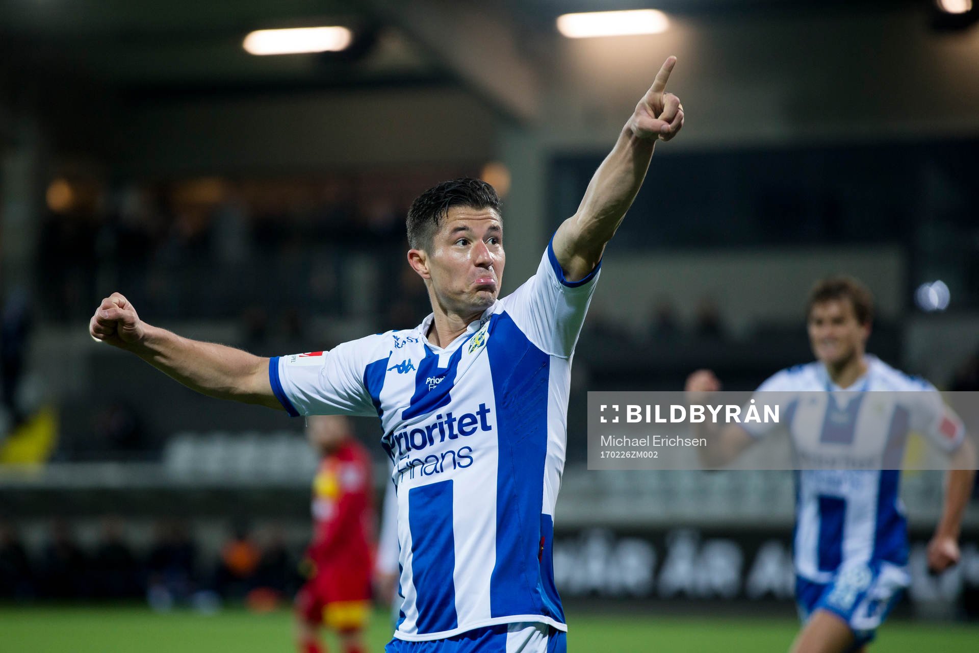 IFK Göteborgs David Boo Wiklander jublar efter att ha gjort 6-0 under fotbollsmatchen i Svenska Cupen mellan IFK Göteborg och Arameisk-Syrianska den 26 februari 2017 i Göteborg.