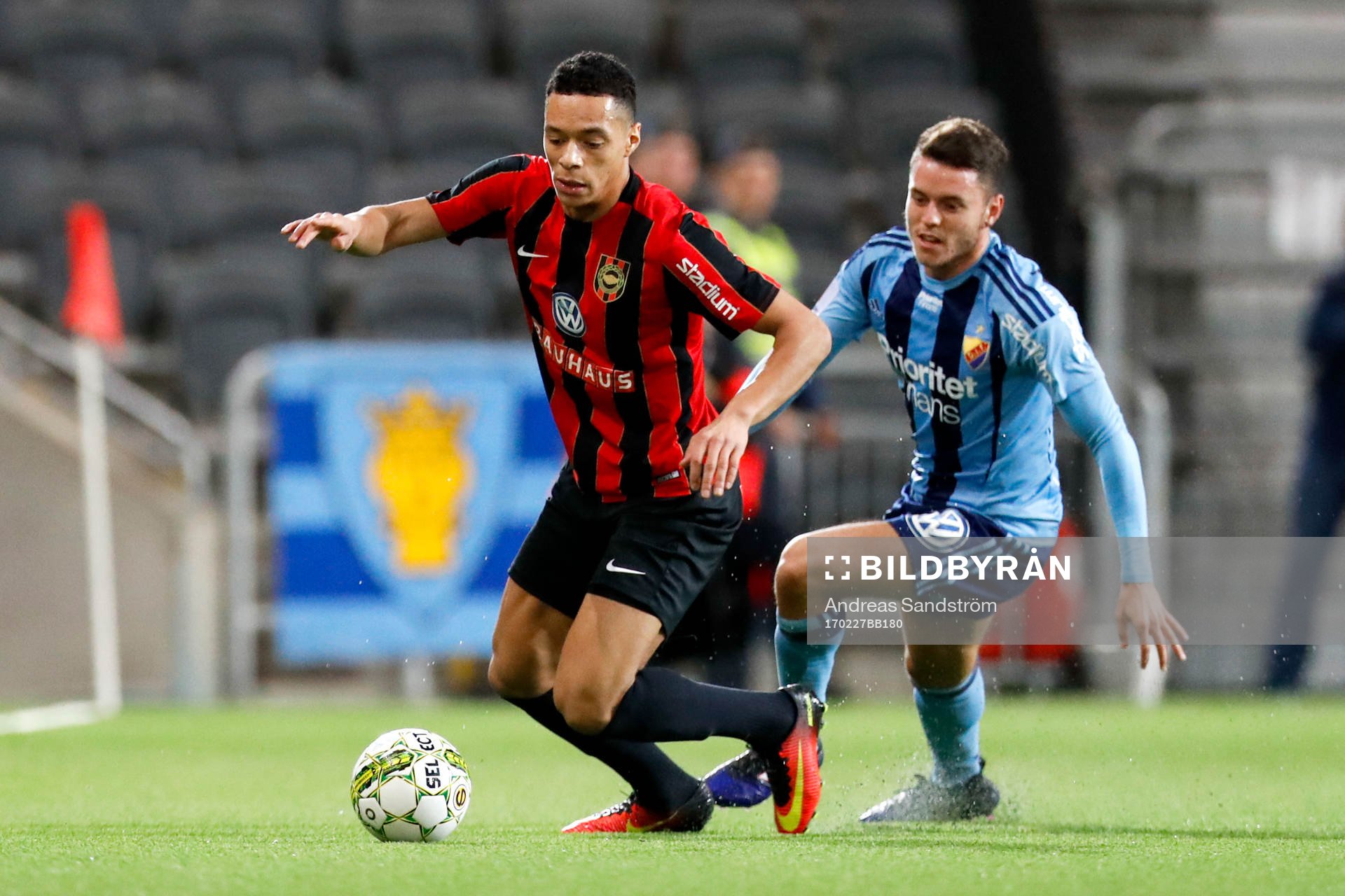 Brommapojkarnas Kevin Kabran och Djurgårdens Marcus Hansson